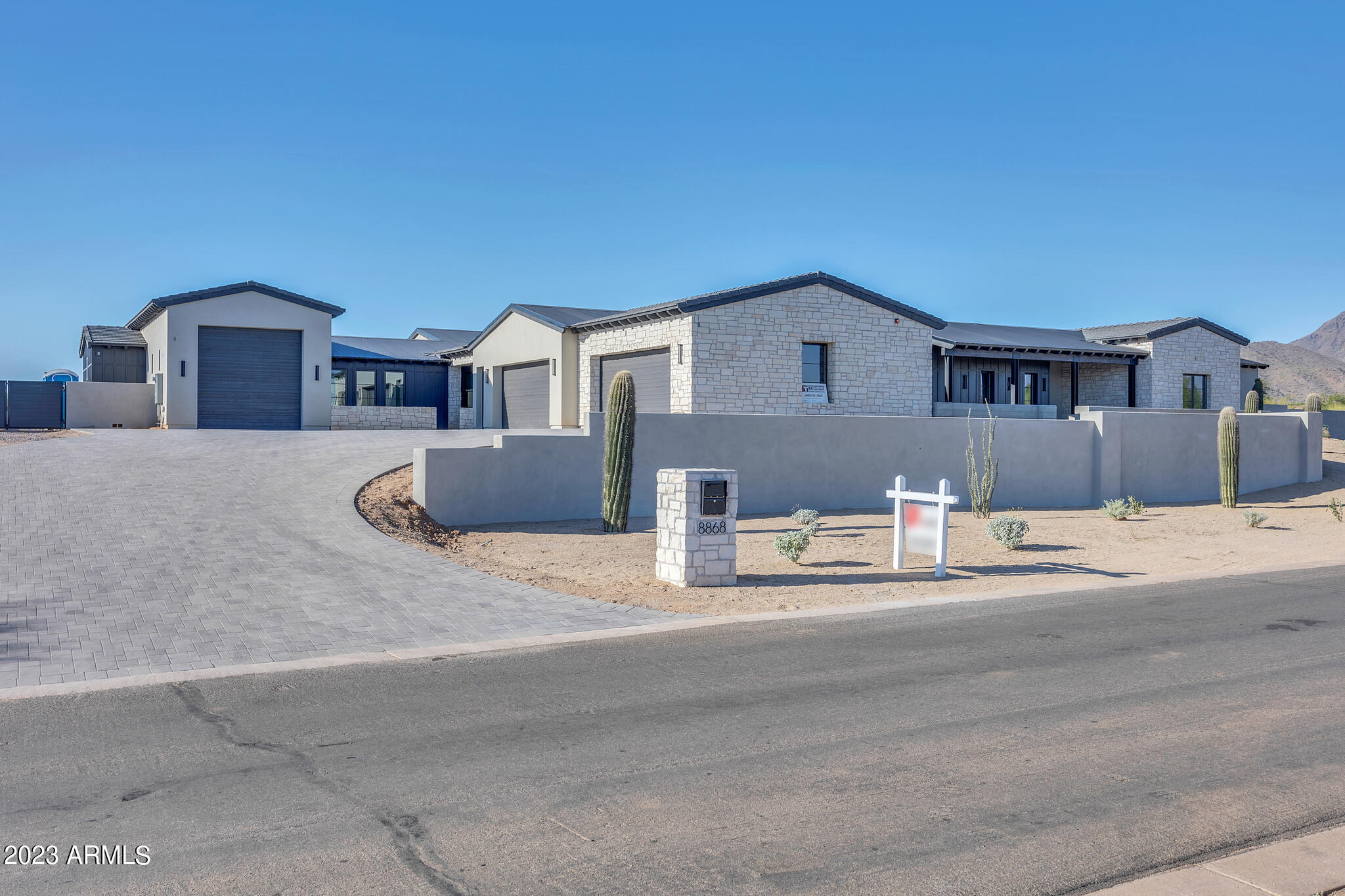 8868 E HUALAPAI Drive