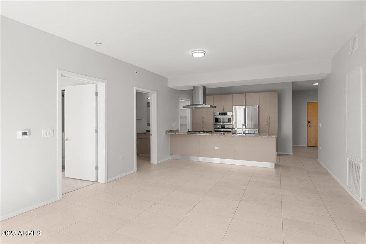 7180 E KIERLAND Boulevard # 919