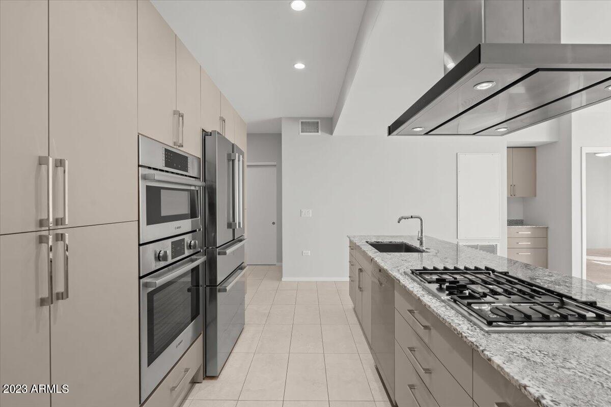 7180 E KIERLAND Boulevard # 919