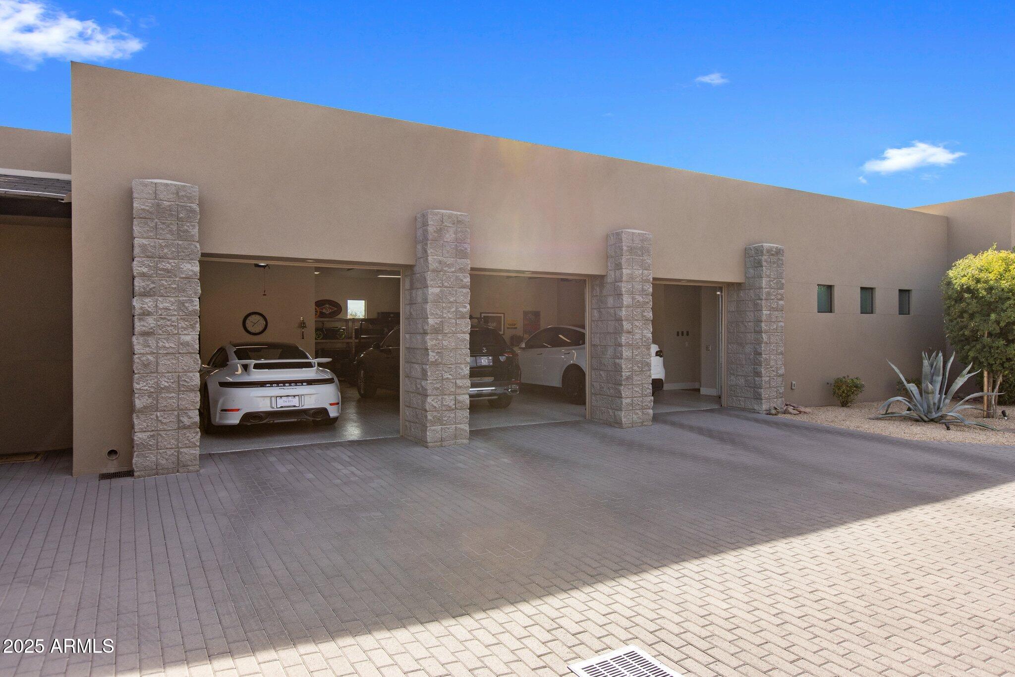 8145 E Tecolote Circle