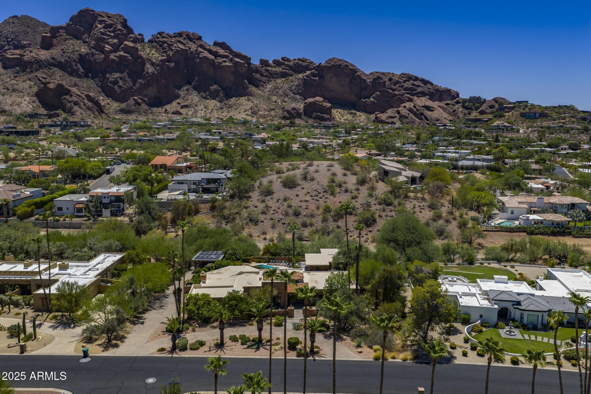 4737 E Valley Vista Lane