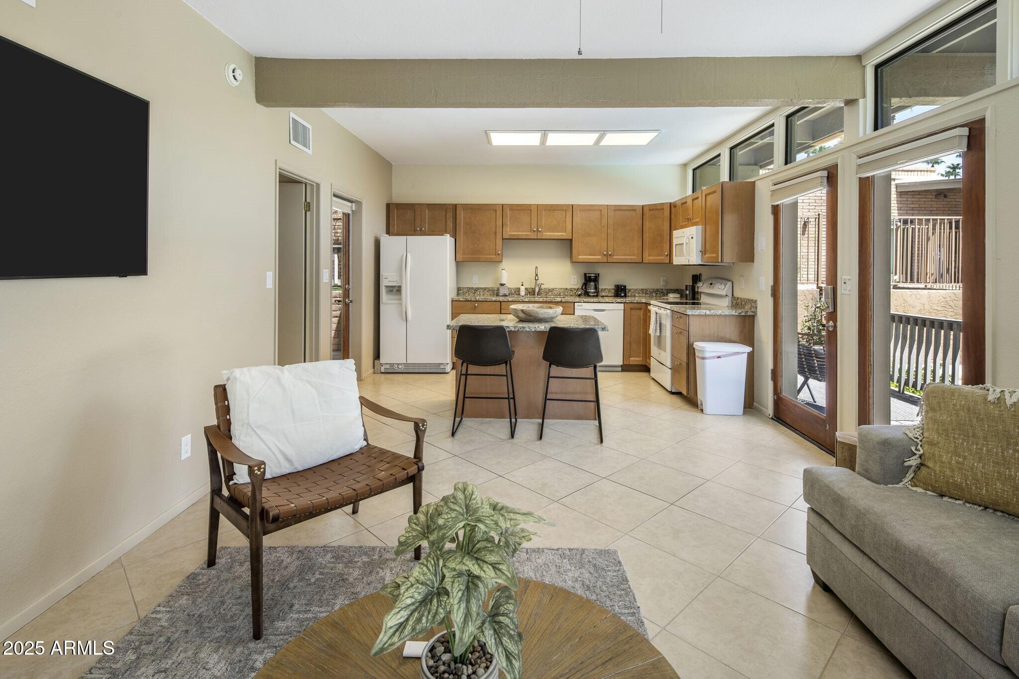 4737 E Valley Vista Lane