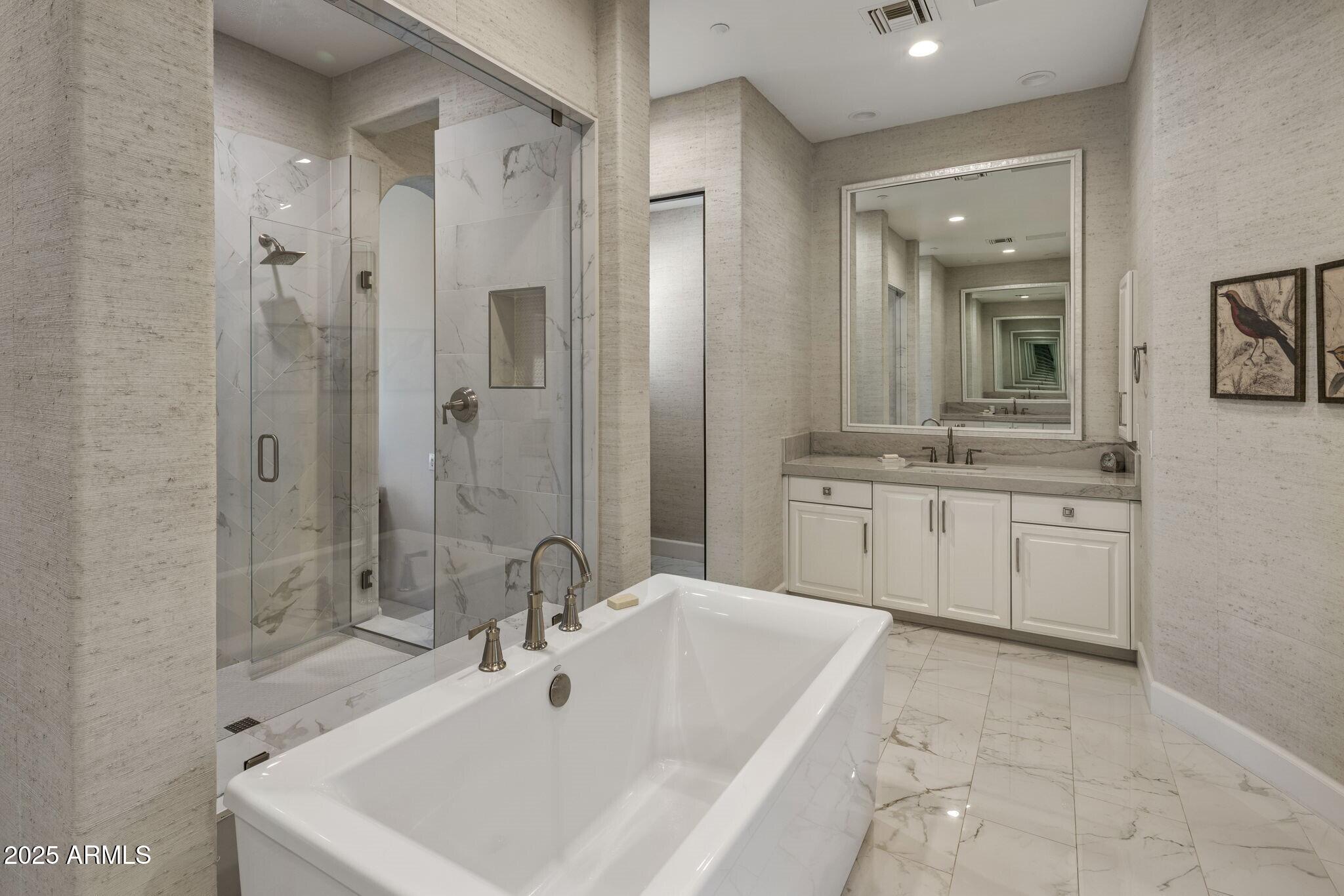 9290 E Thompson Peak Parkway, 110
