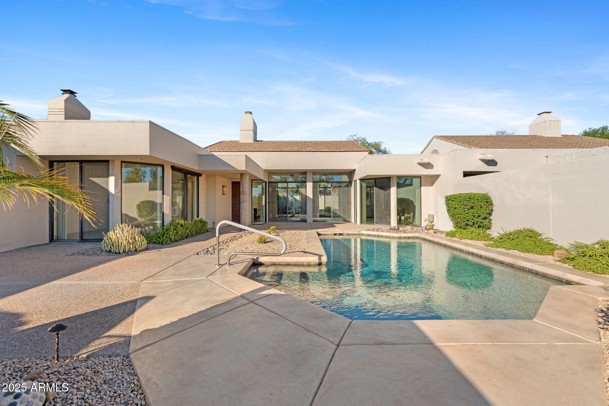 8510 E VISTA BONITA Drive