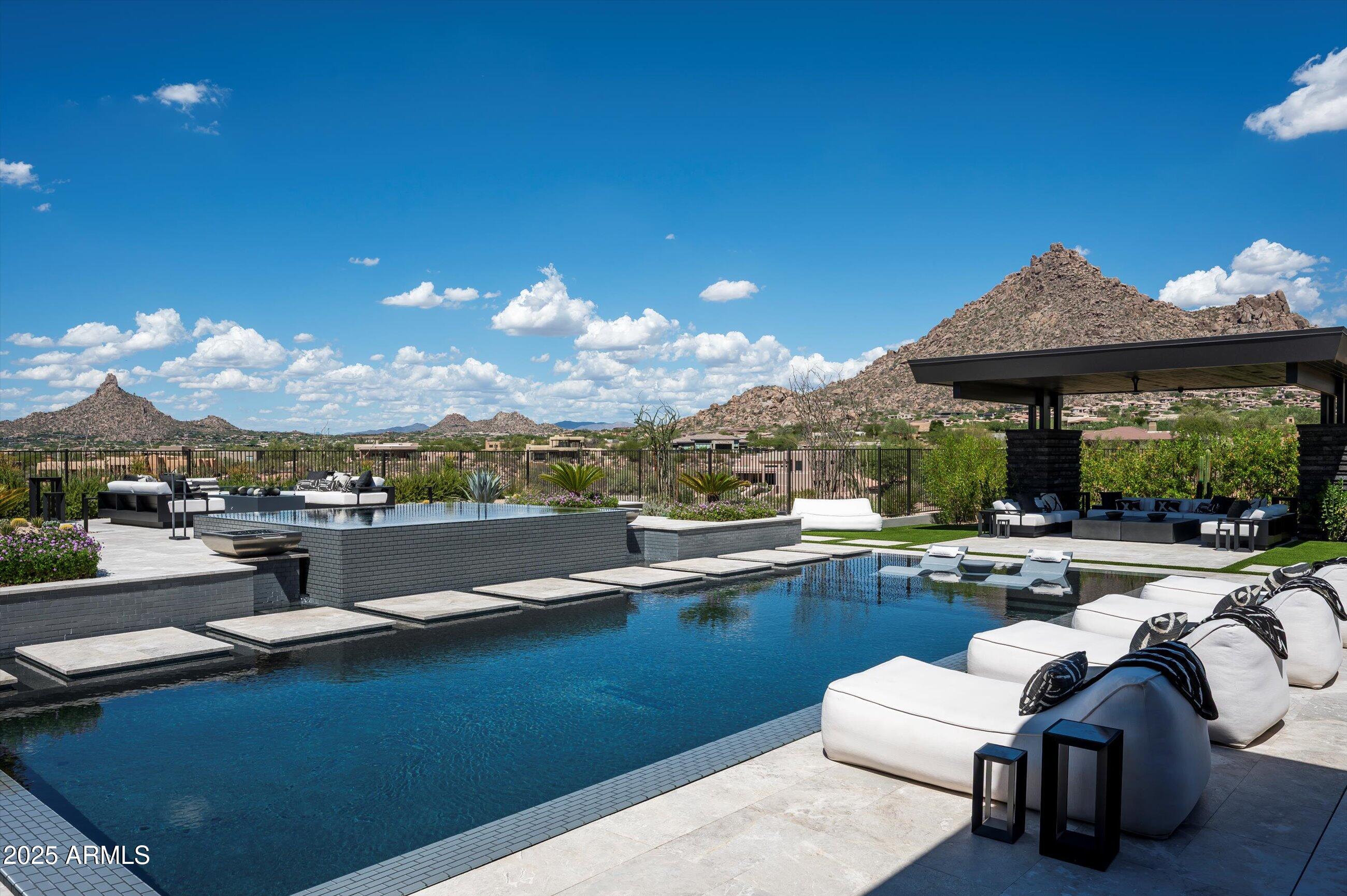 10784 E PINNACLE PEAK Road