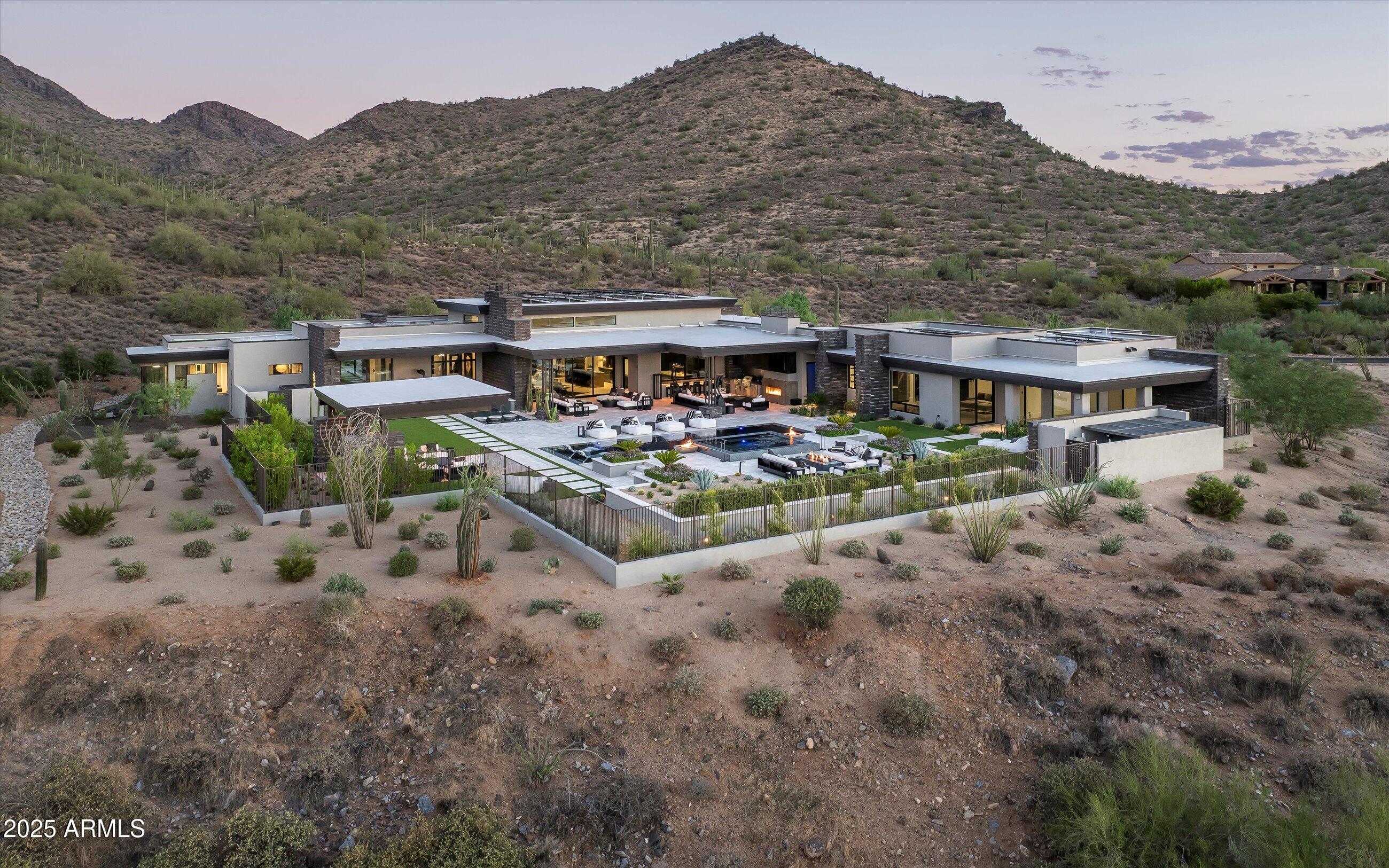 10784 E PINNACLE PEAK Road