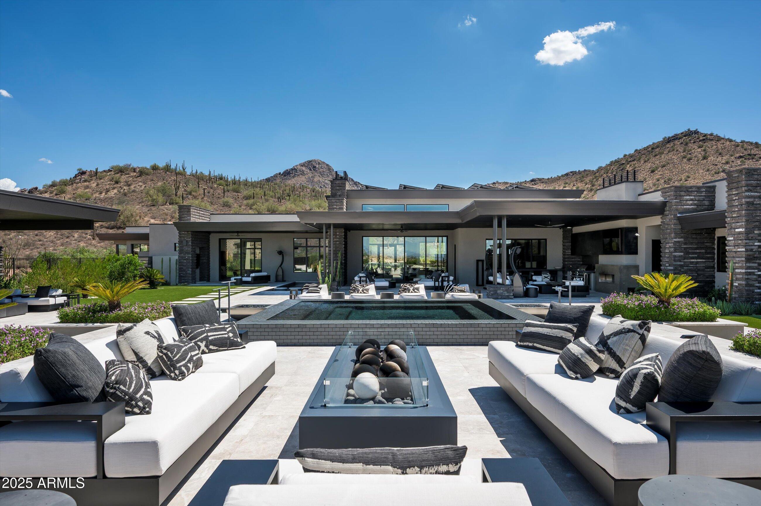 10784 E PINNACLE PEAK Road