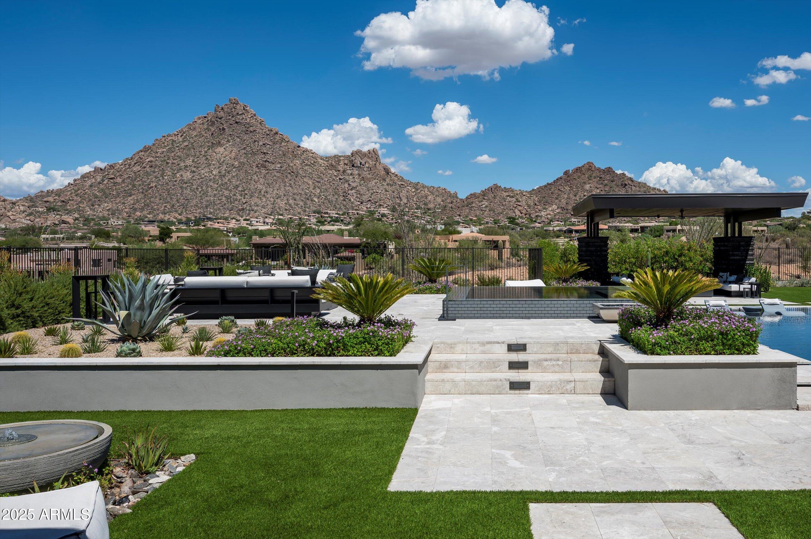 10784 E PINNACLE PEAK Road