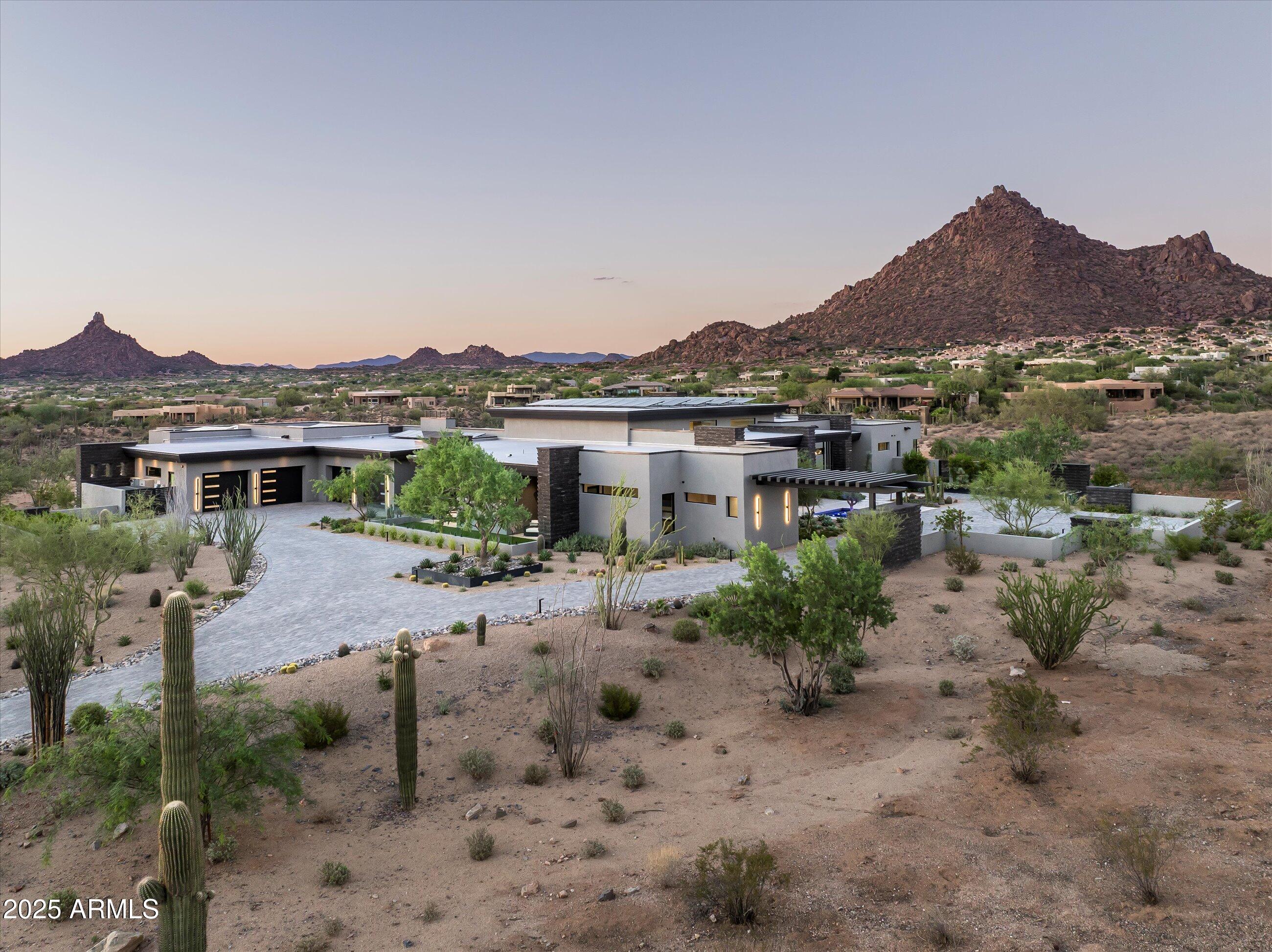 10784 E PINNACLE PEAK Road