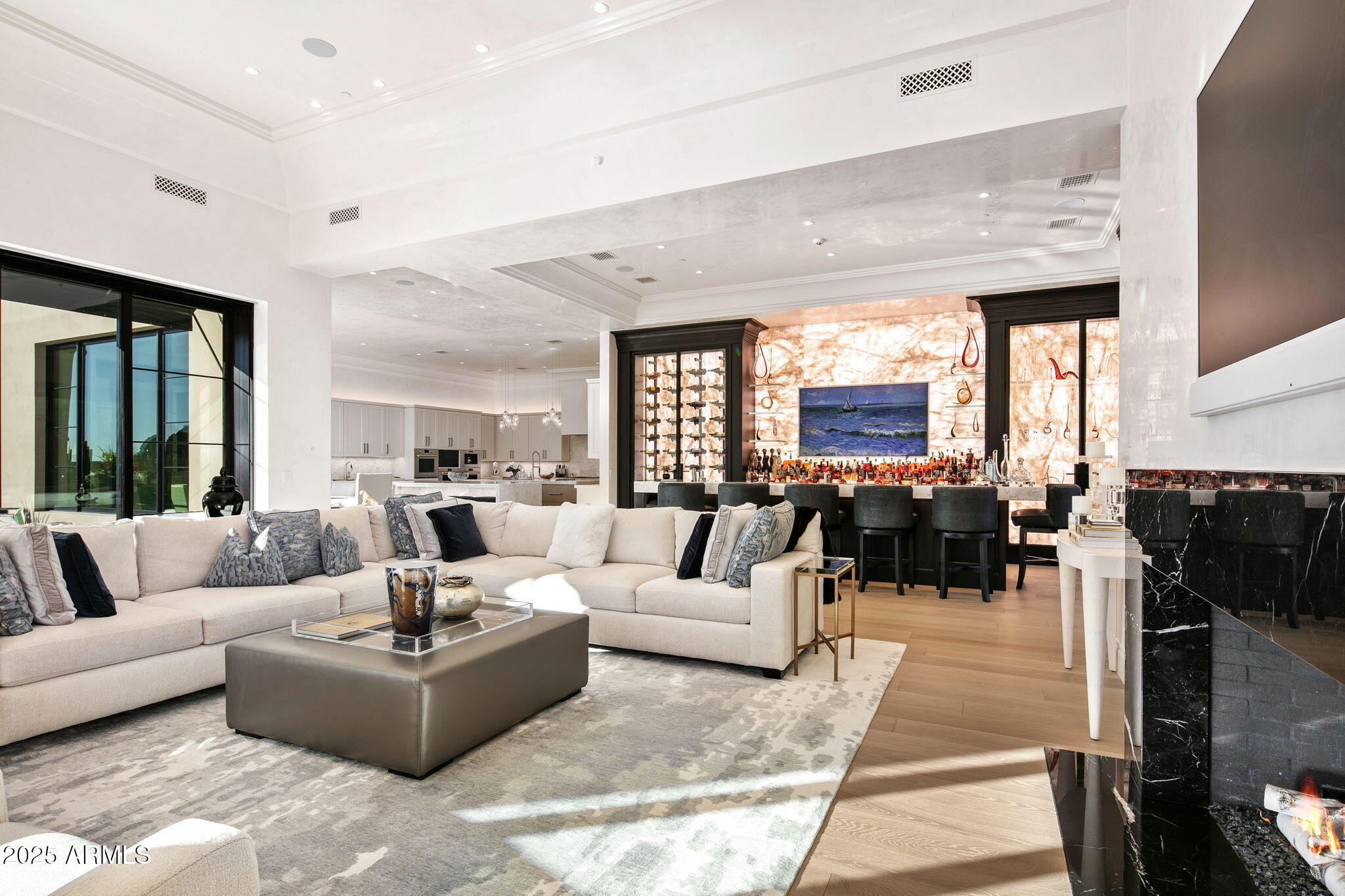 10927 E Windgate Pass Drive, 1519