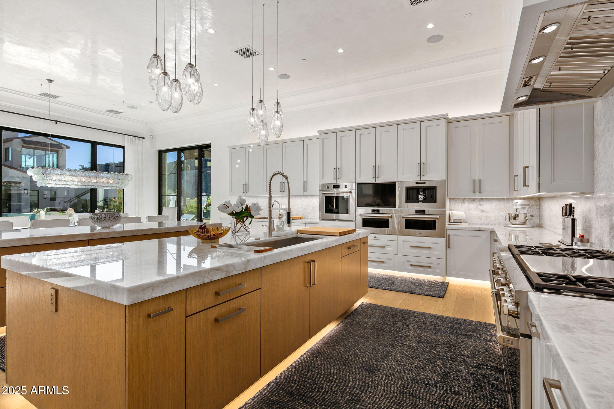 10927 E Windgate Pass Drive, 1519