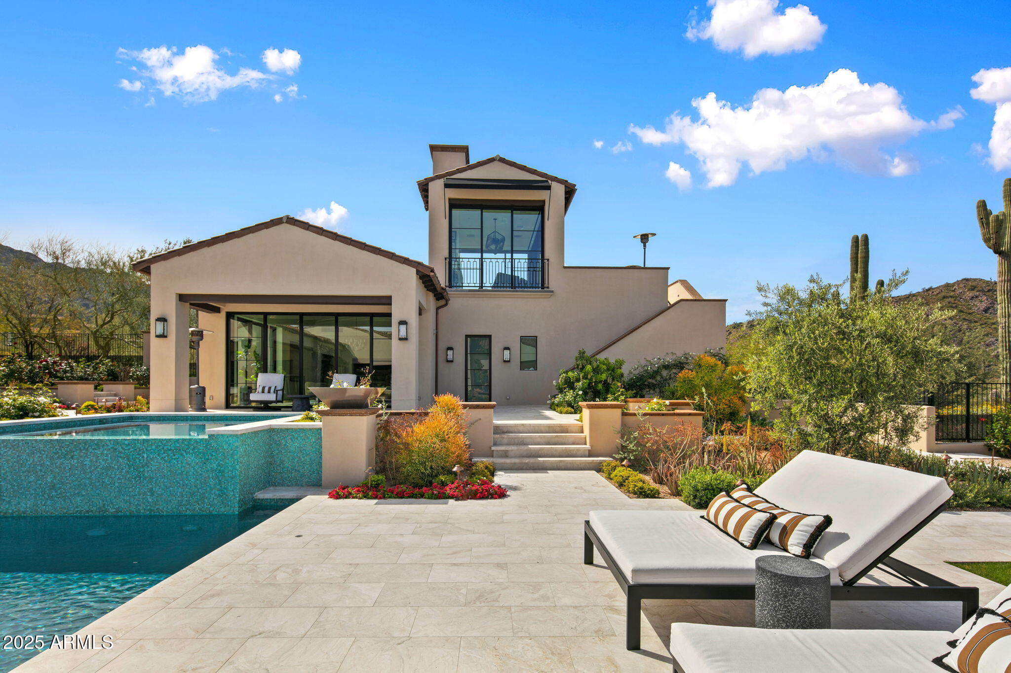 10927 E Windgate Pass Drive, 1519