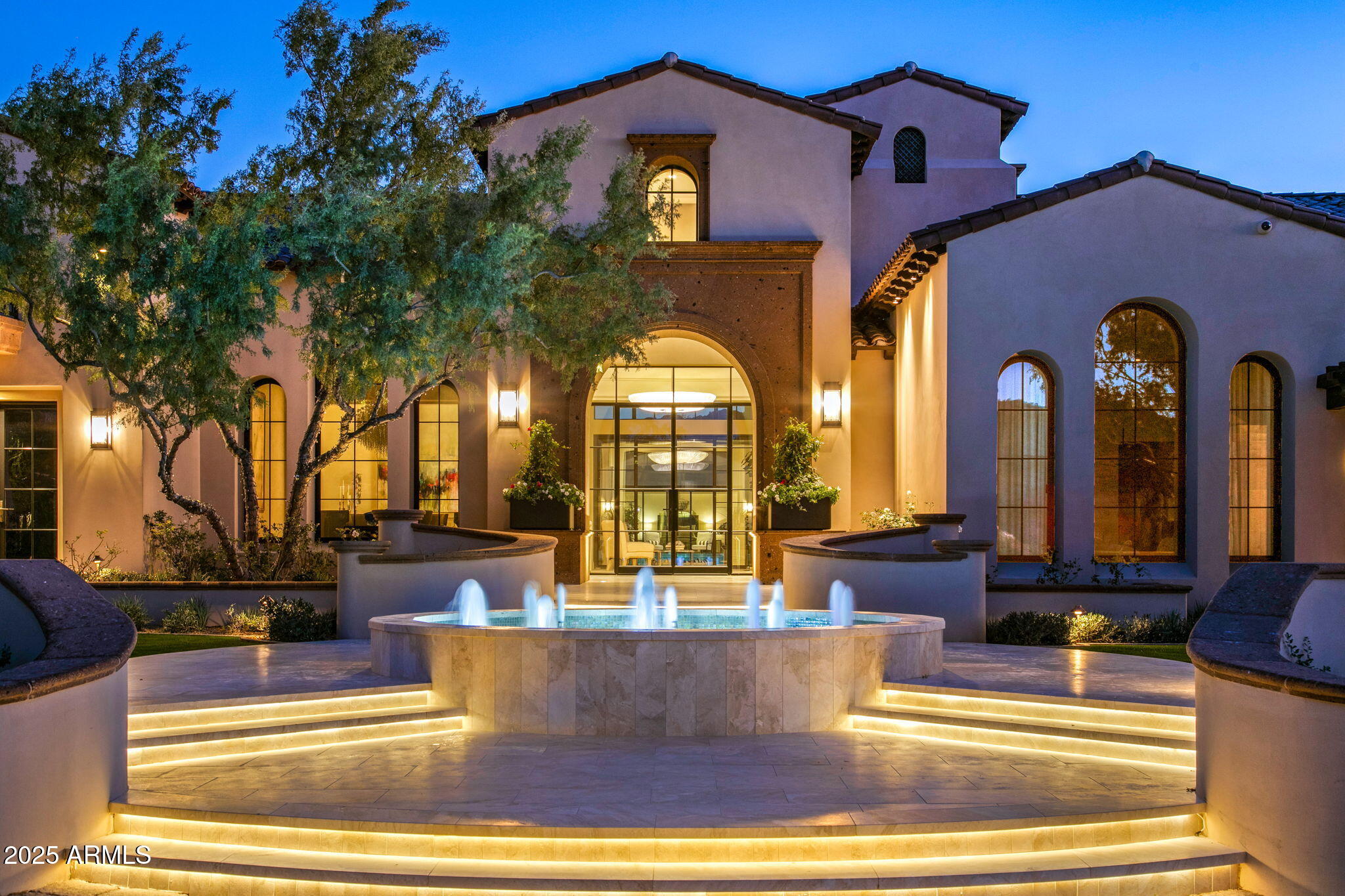 10927 E Windgate Pass Drive, 1519