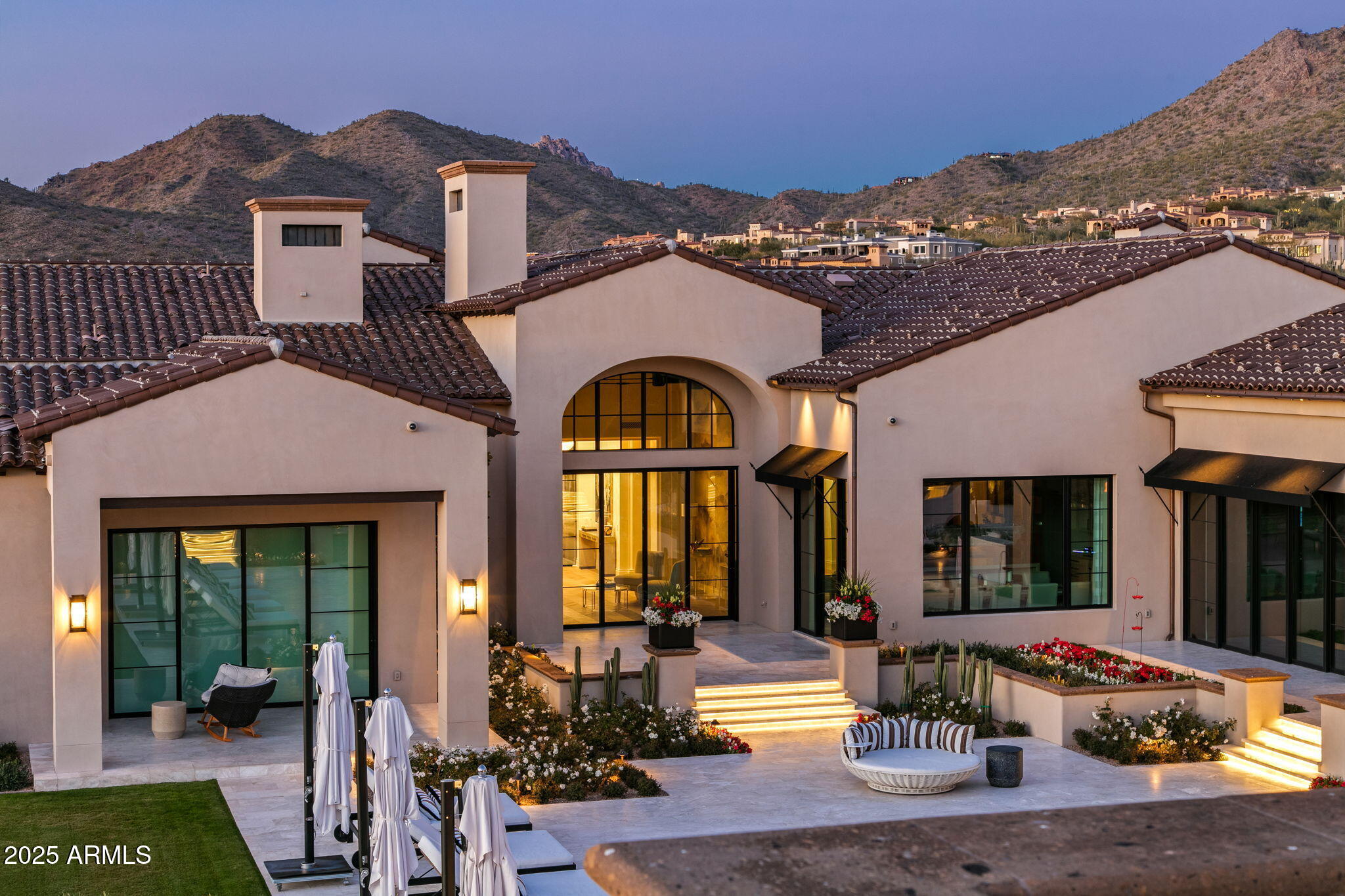 10927 E Windgate Pass Drive, 1519