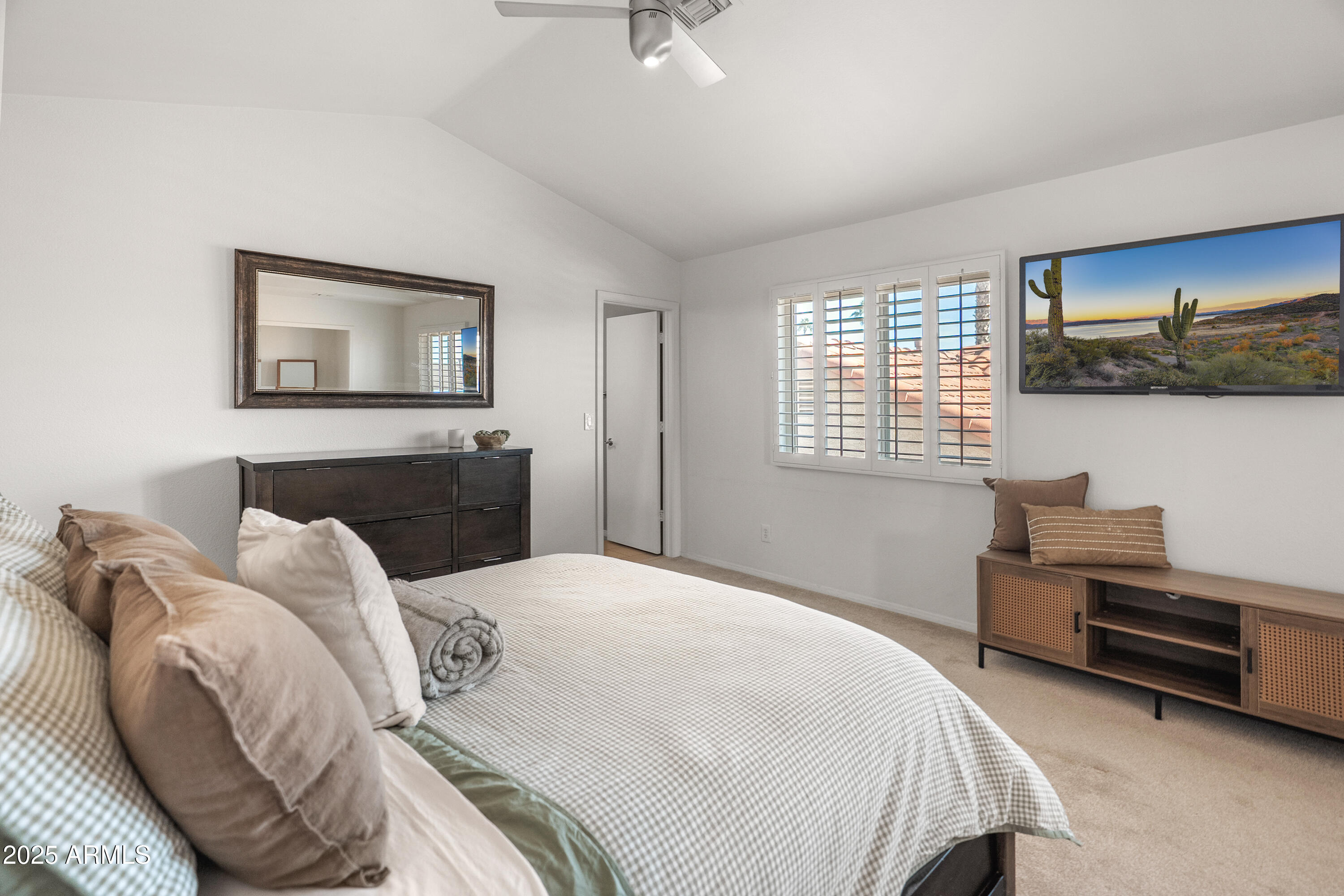 9056 E CAPTAIN DREYFUS Avenue