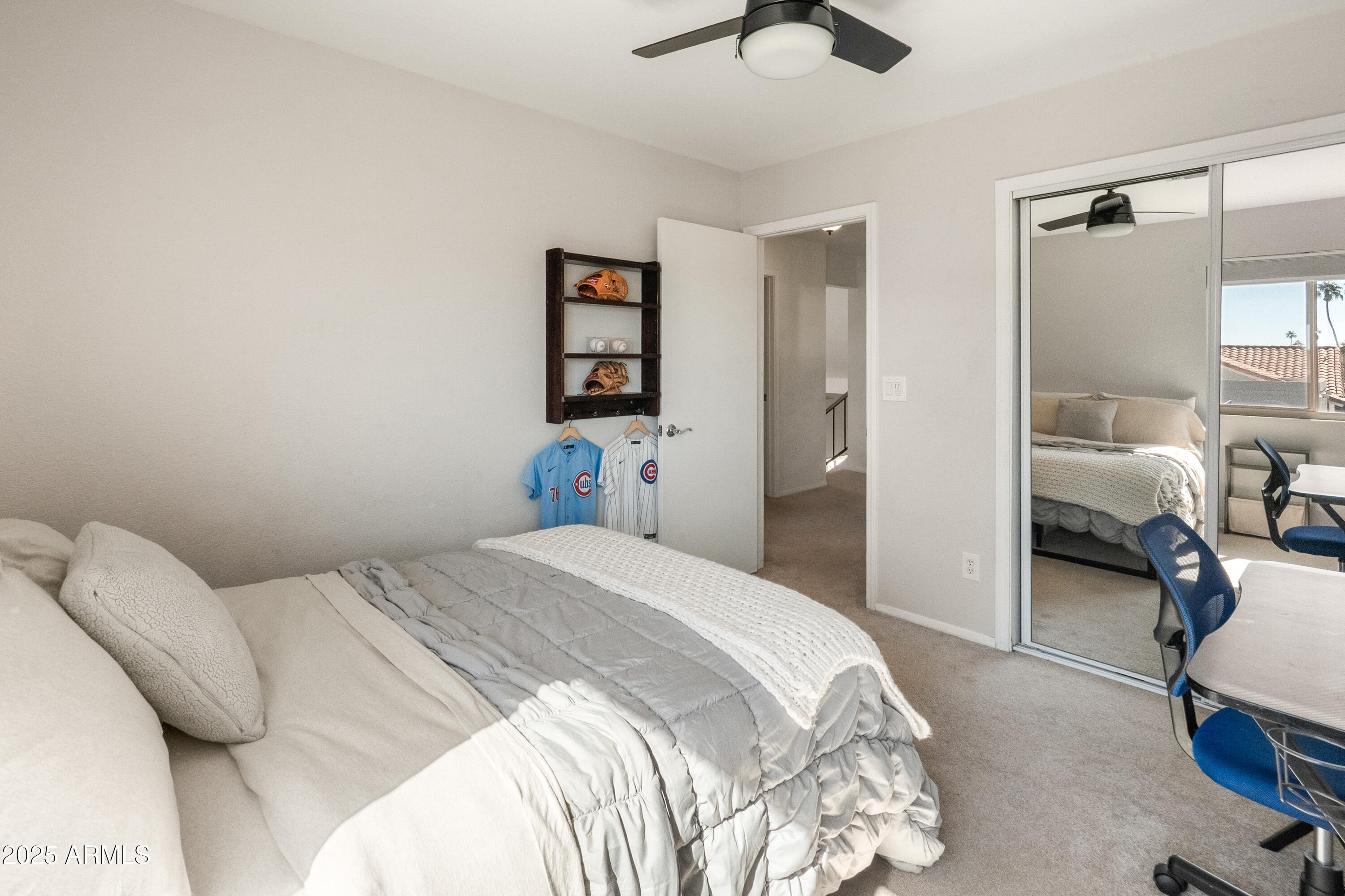 9056 E CAPTAIN DREYFUS Avenue