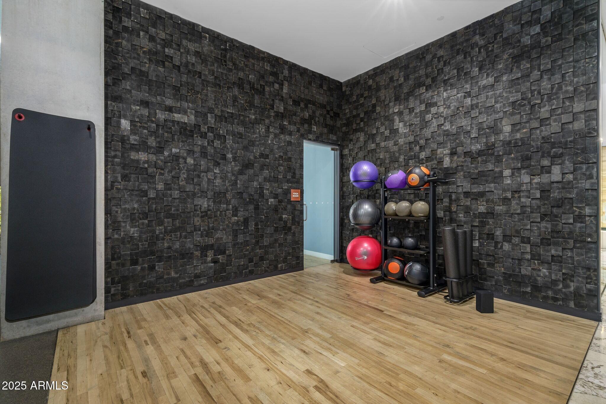 7180 E Kierland Boulevard 509