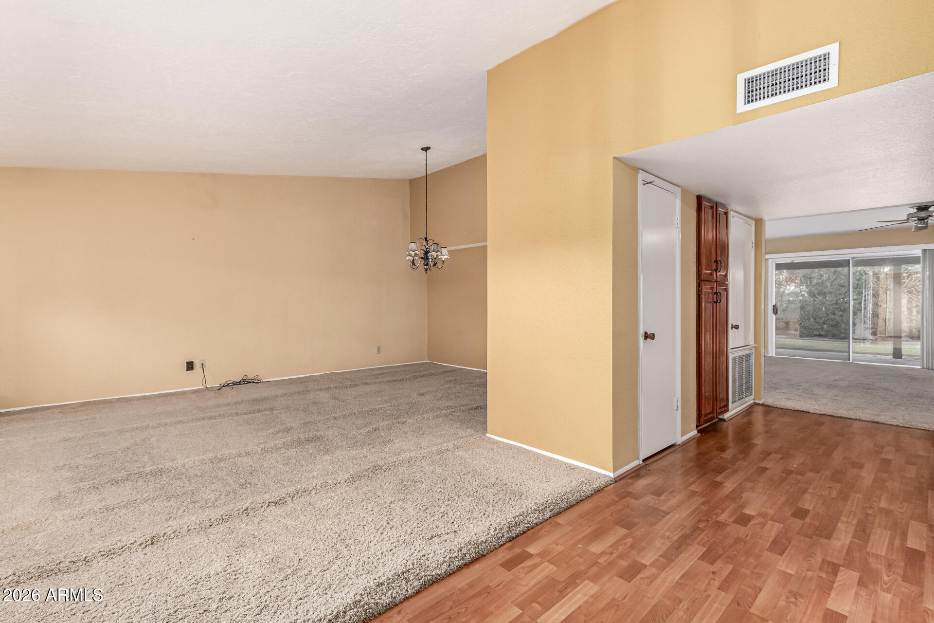 8683 E VIA DE LA GENTE