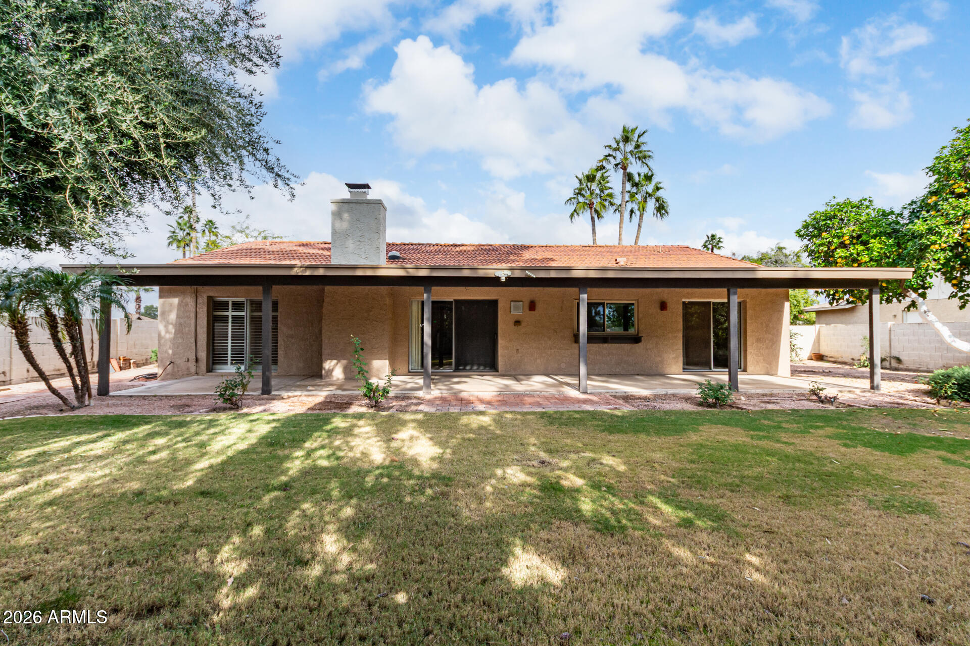 8683 E VIA DE LA GENTE