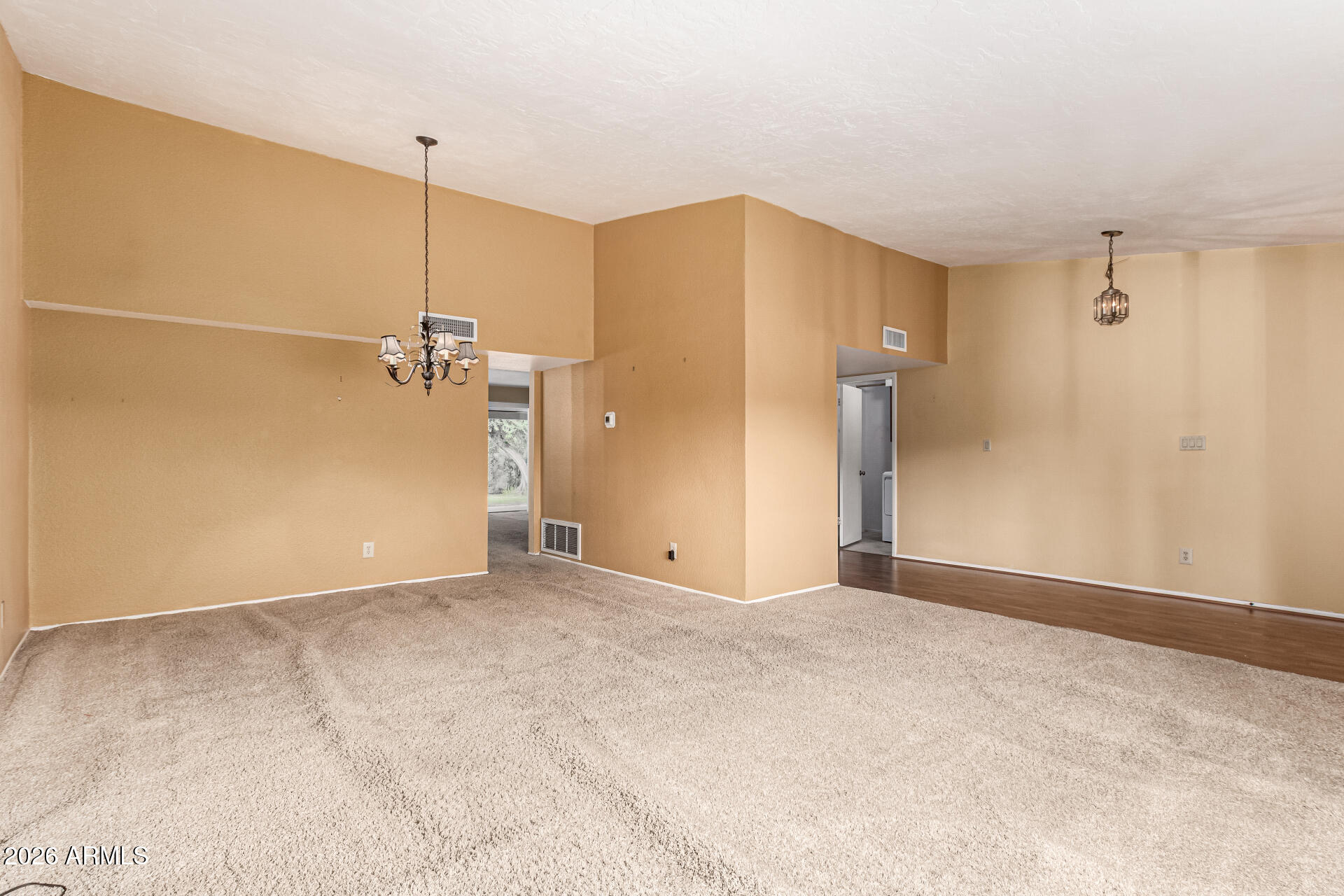 8683 E VIA DE LA GENTE