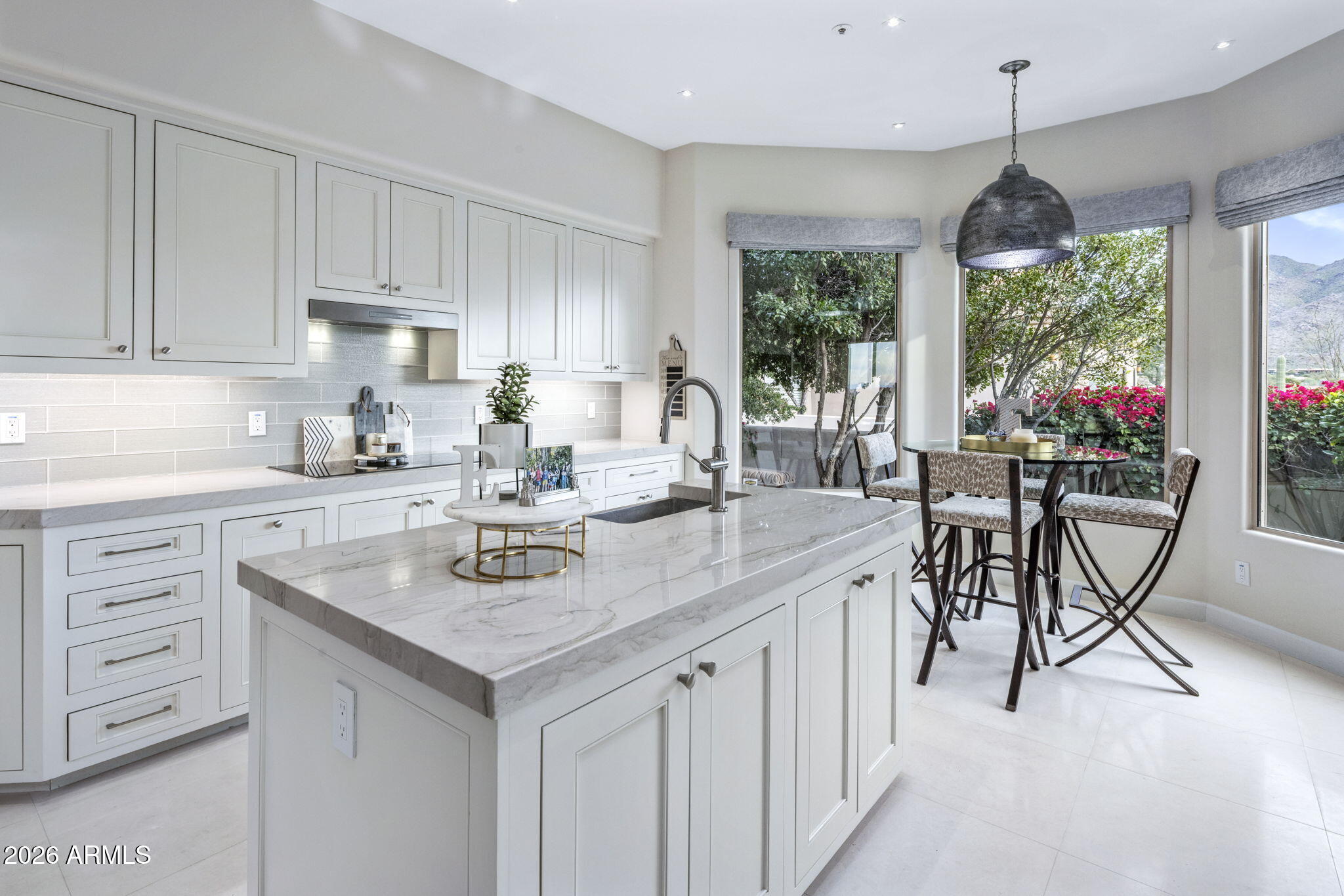 11129 E JUAN TABO Road