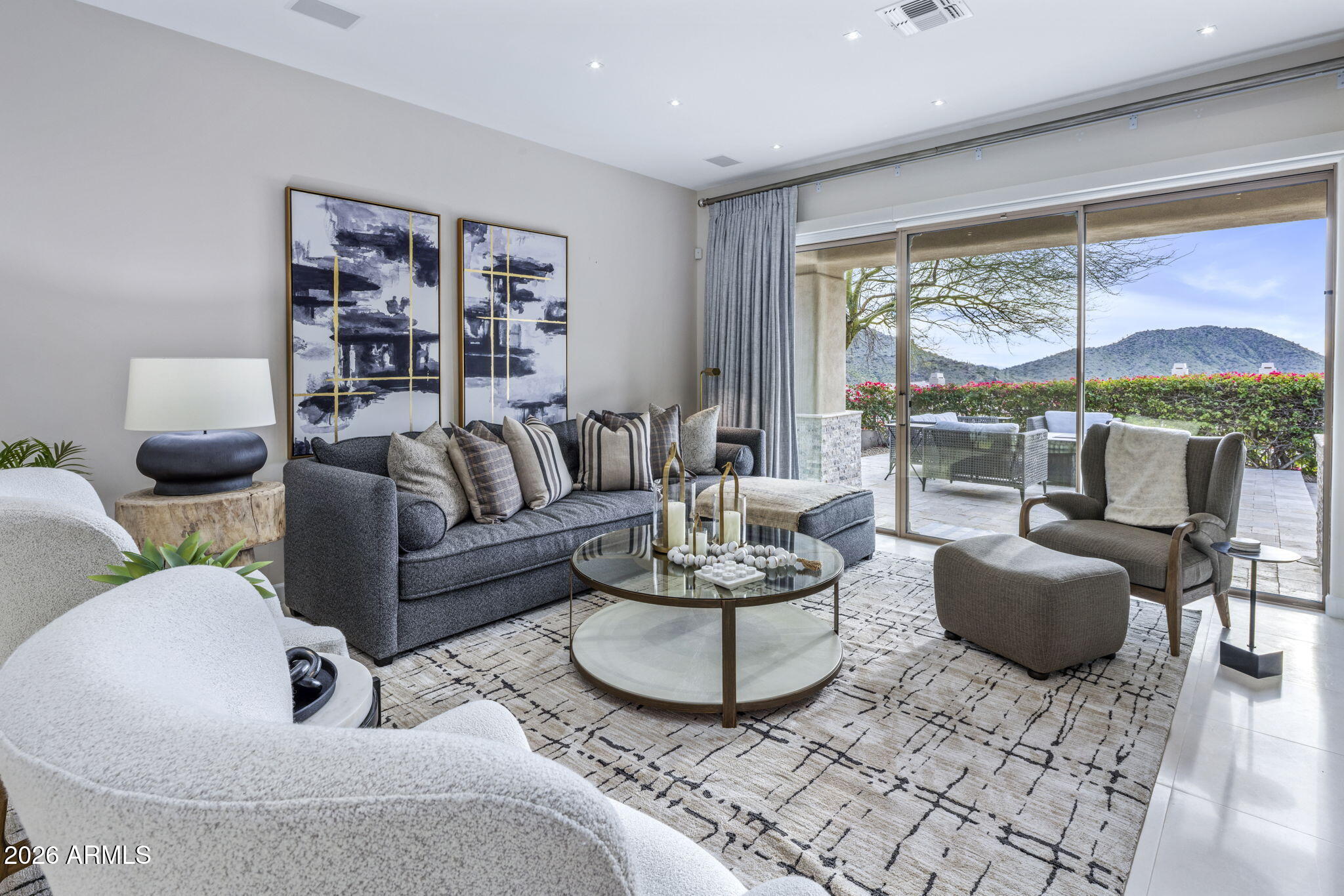 11129 E JUAN TABO Road