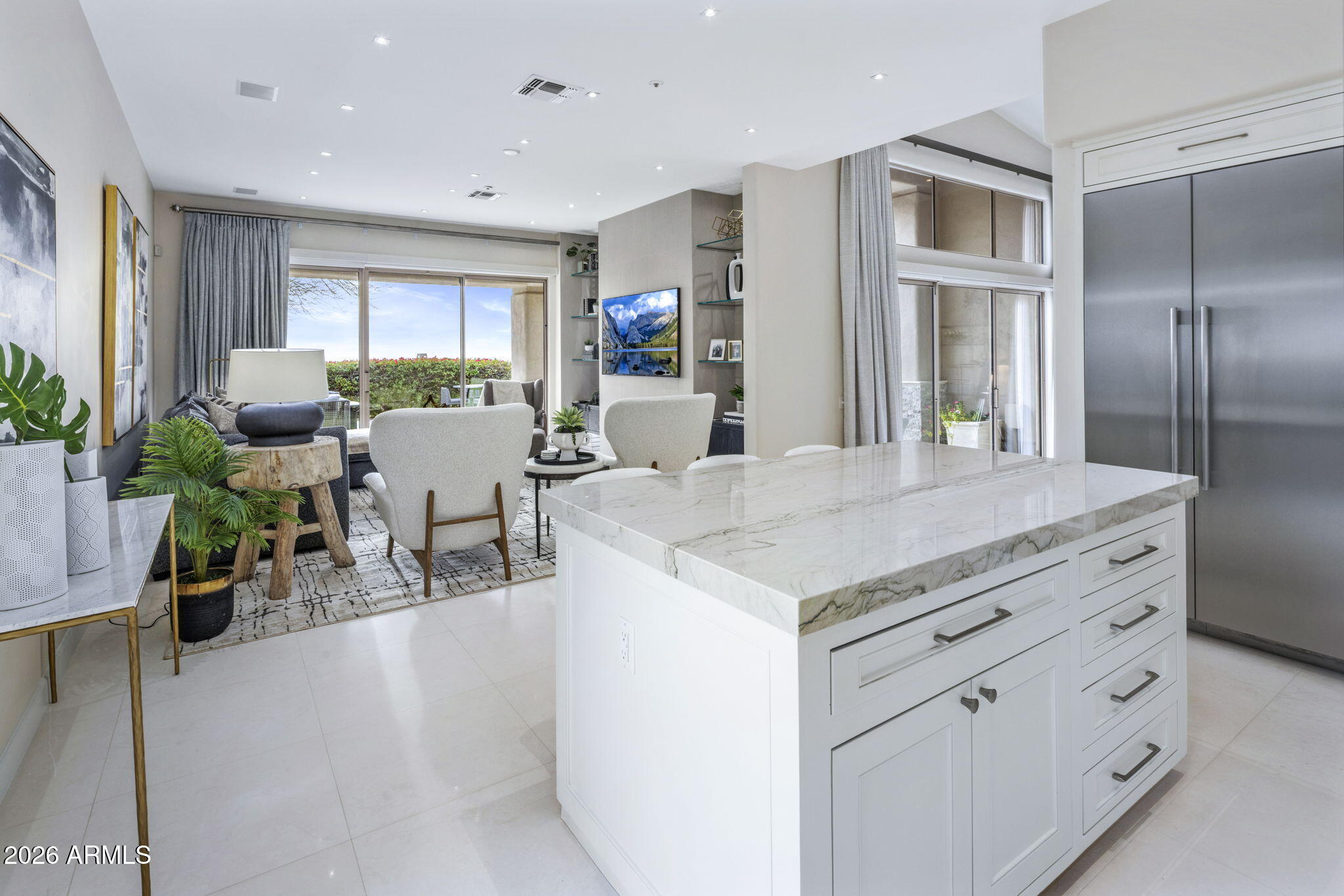 11129 E JUAN TABO Road