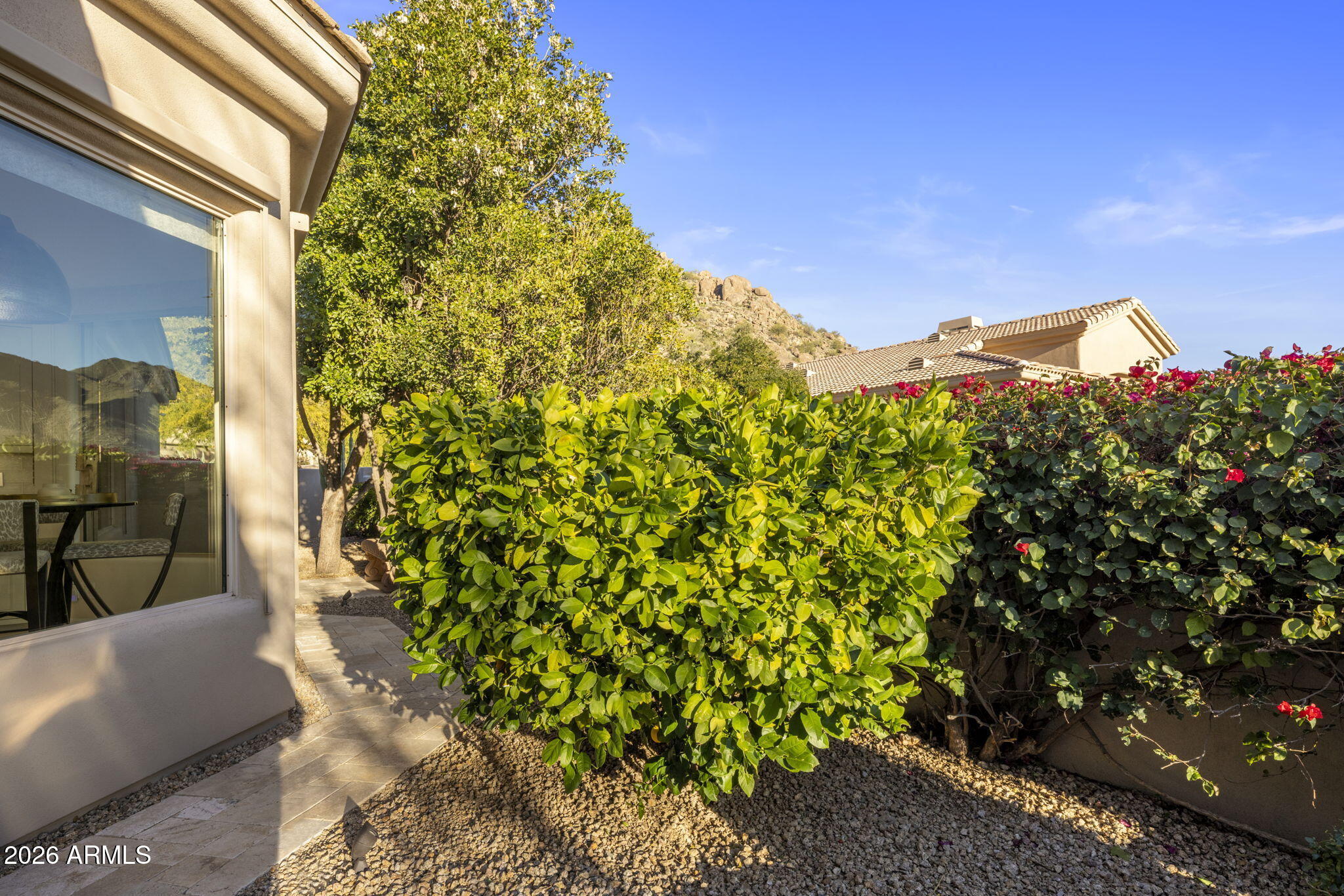 11129 E JUAN TABO Road