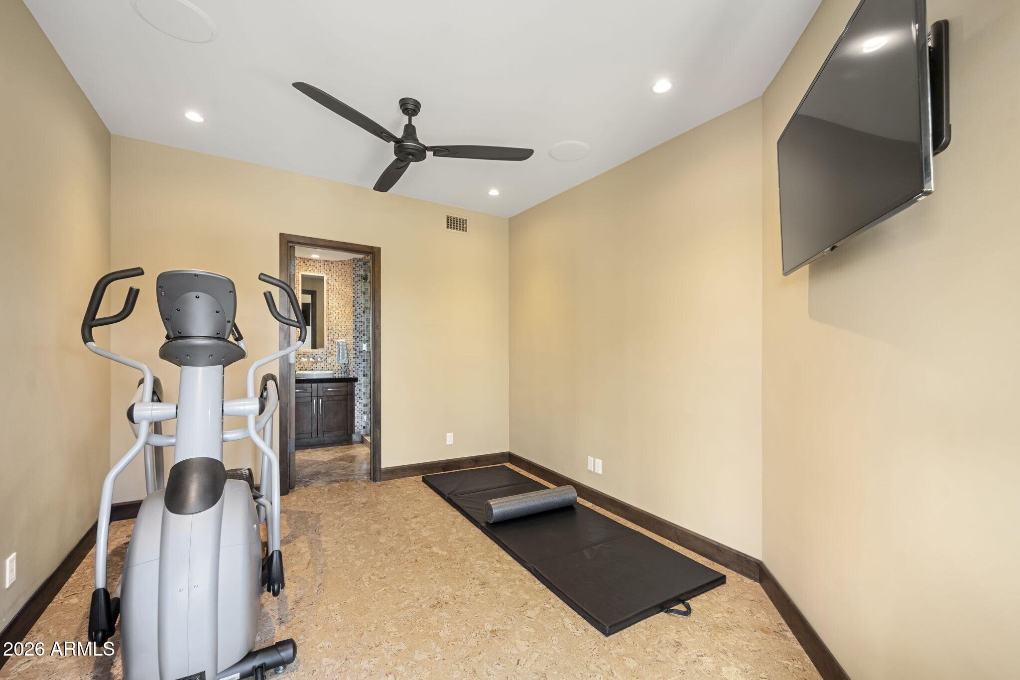 10570 E Pinnacle Peak Road