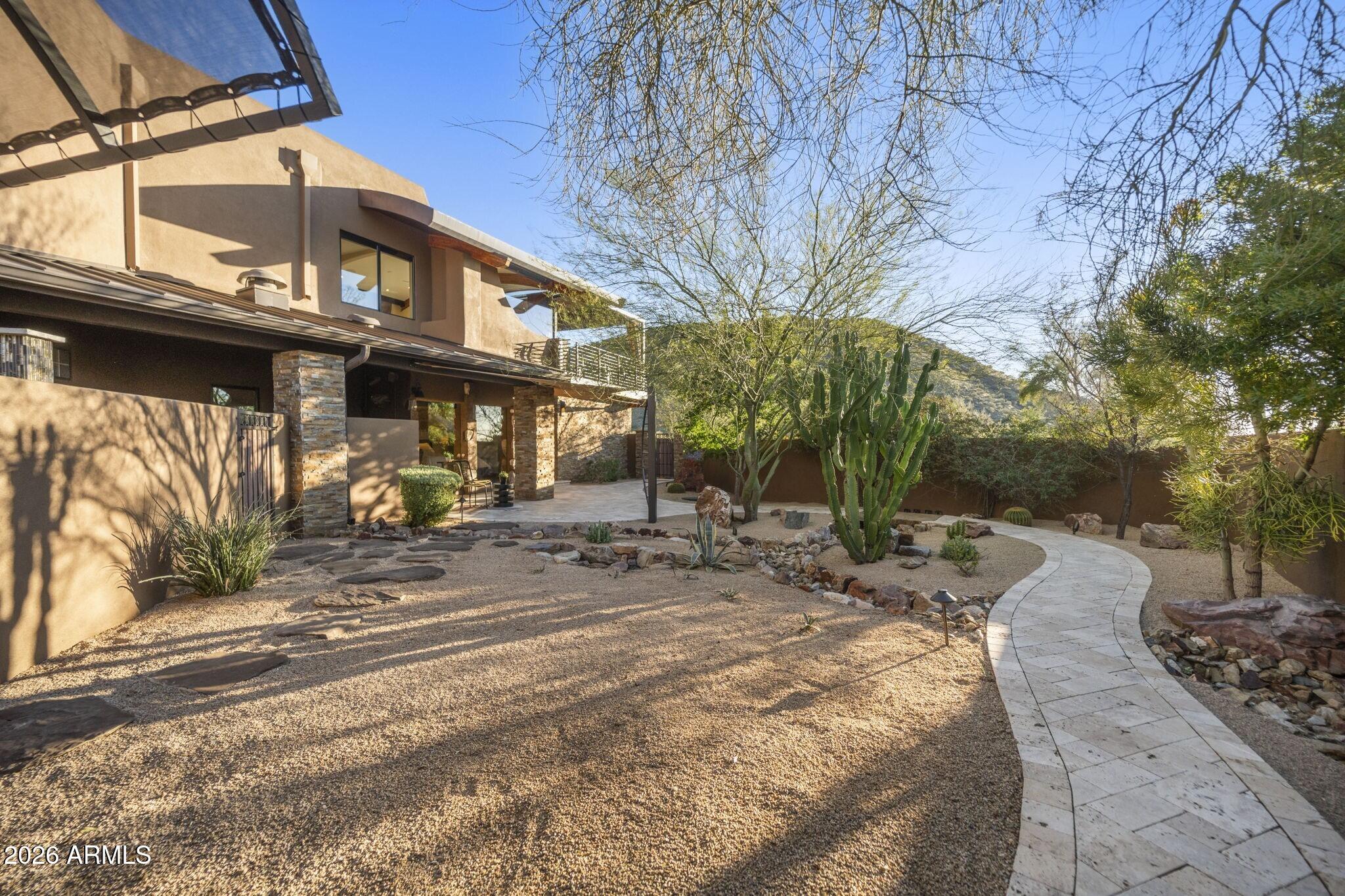 10570 E Pinnacle Peak Road