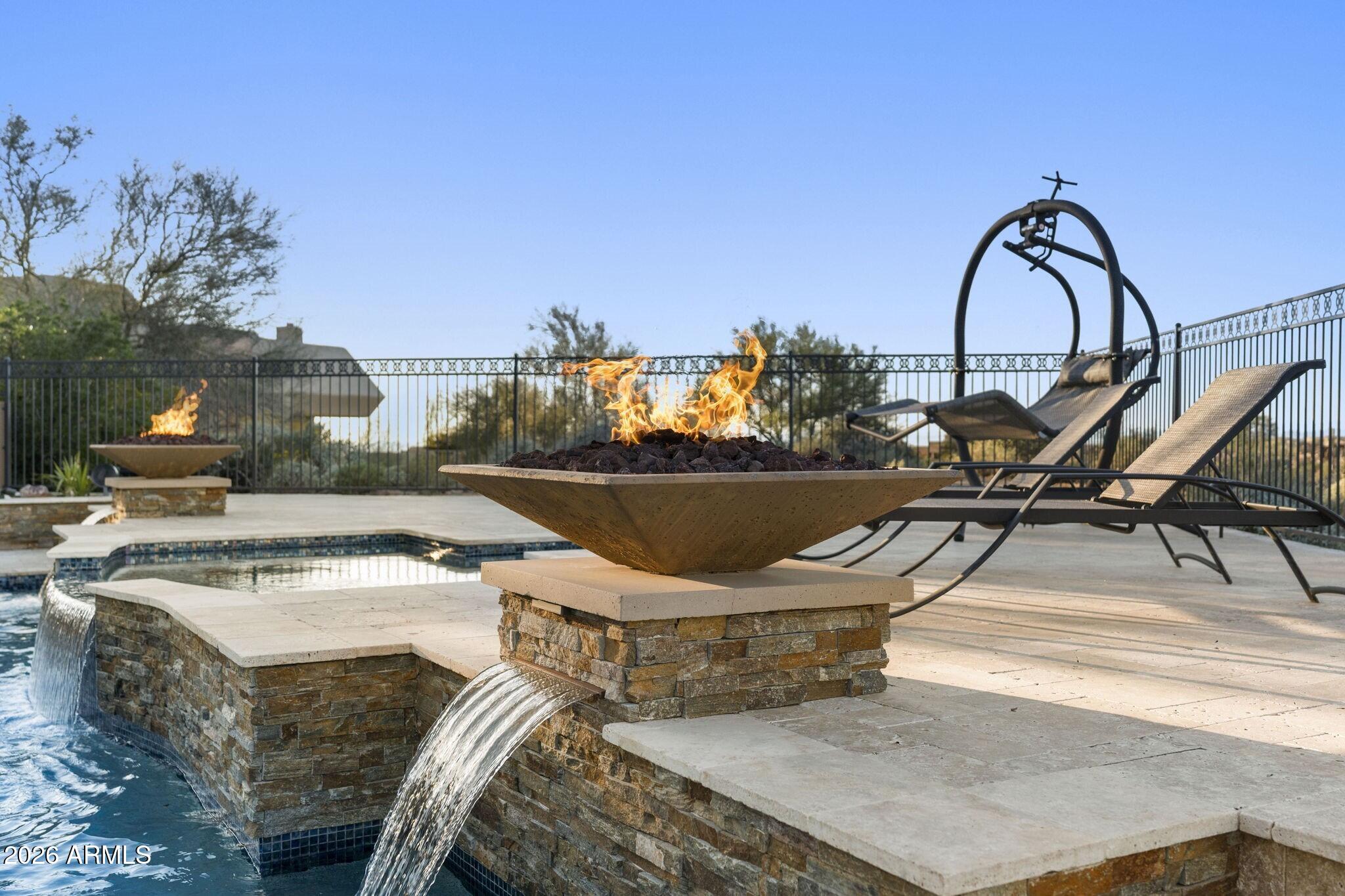 10570 E Pinnacle Peak Road