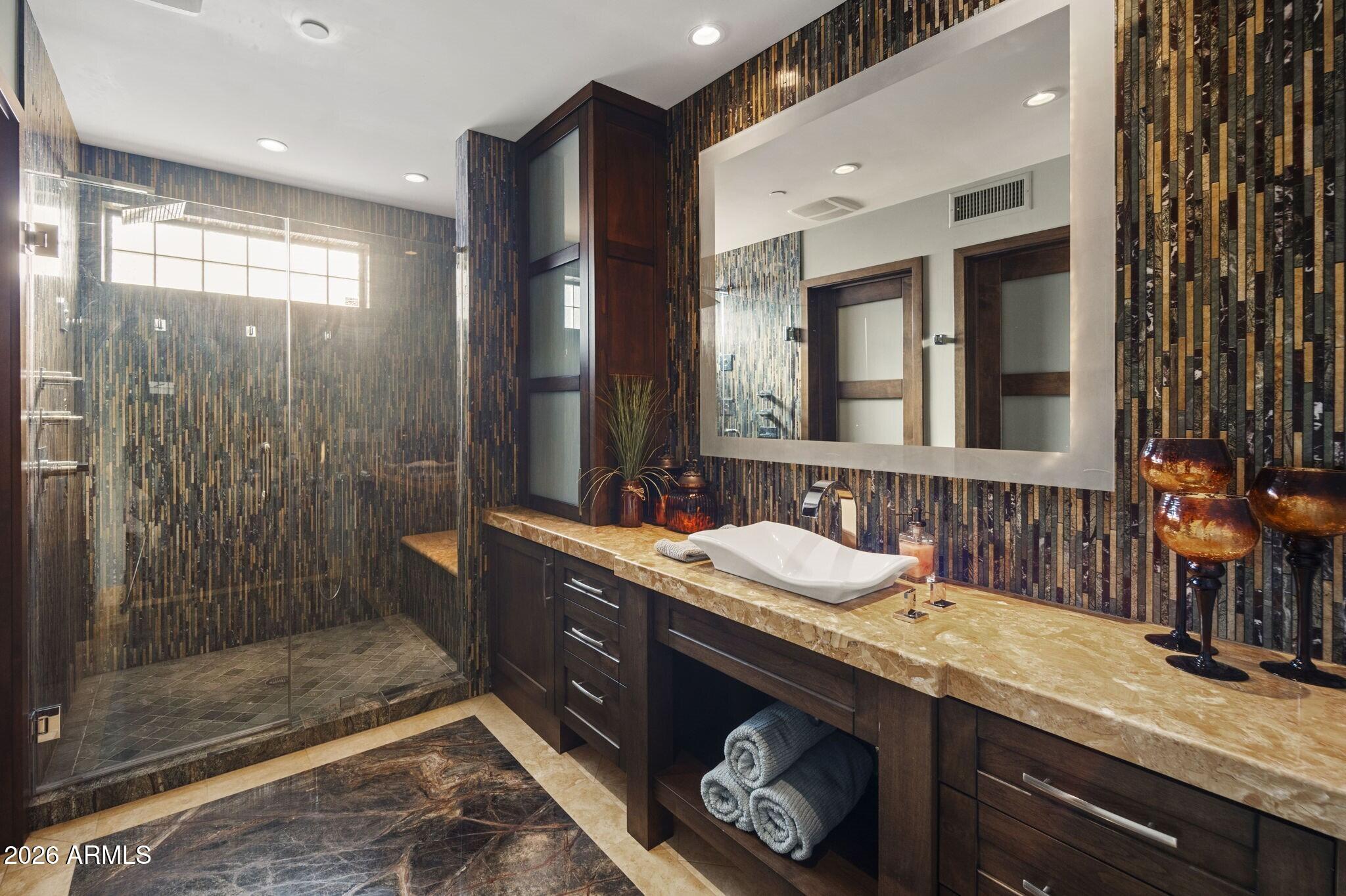 10570 E Pinnacle Peak Road