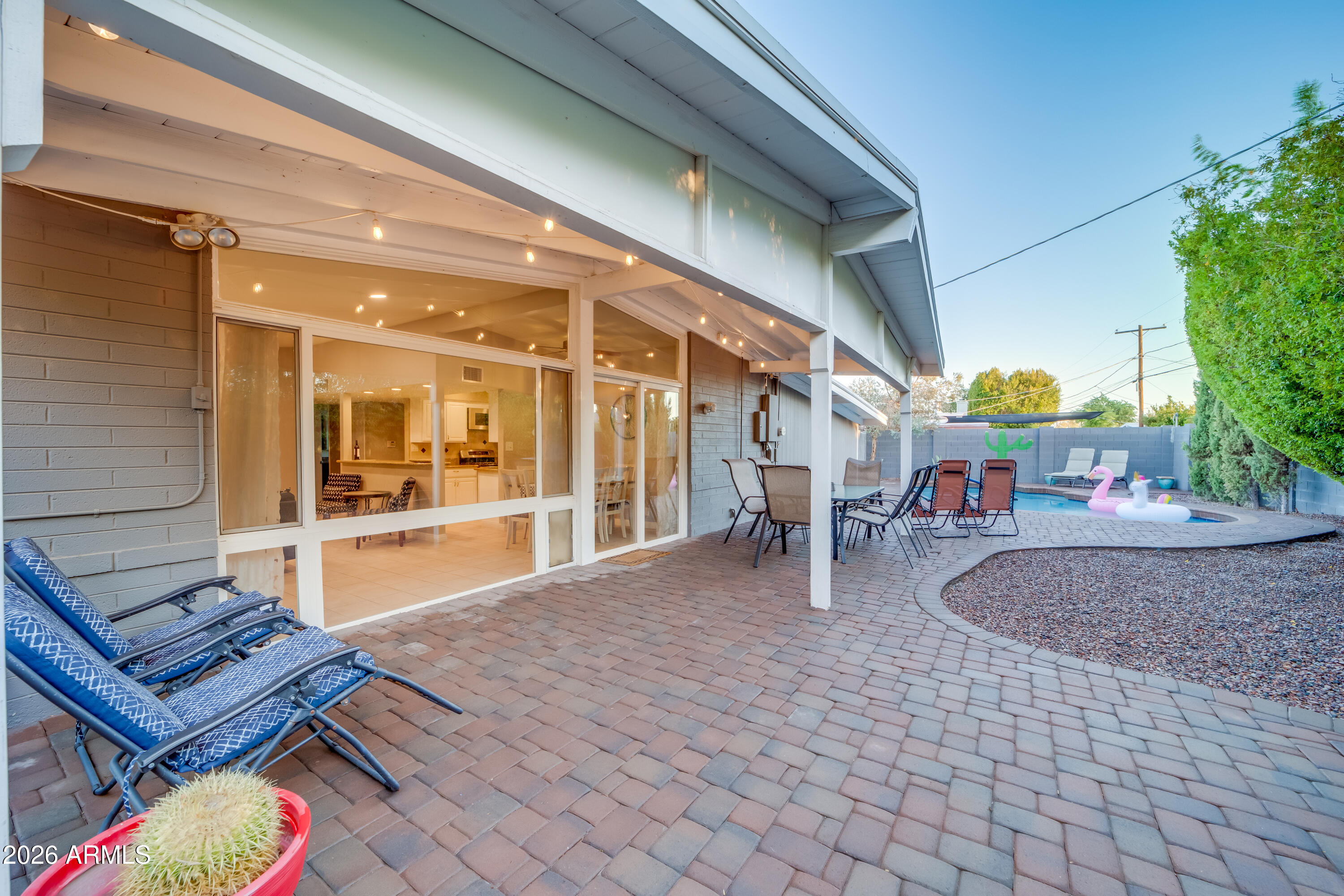 2624 N 68TH Place