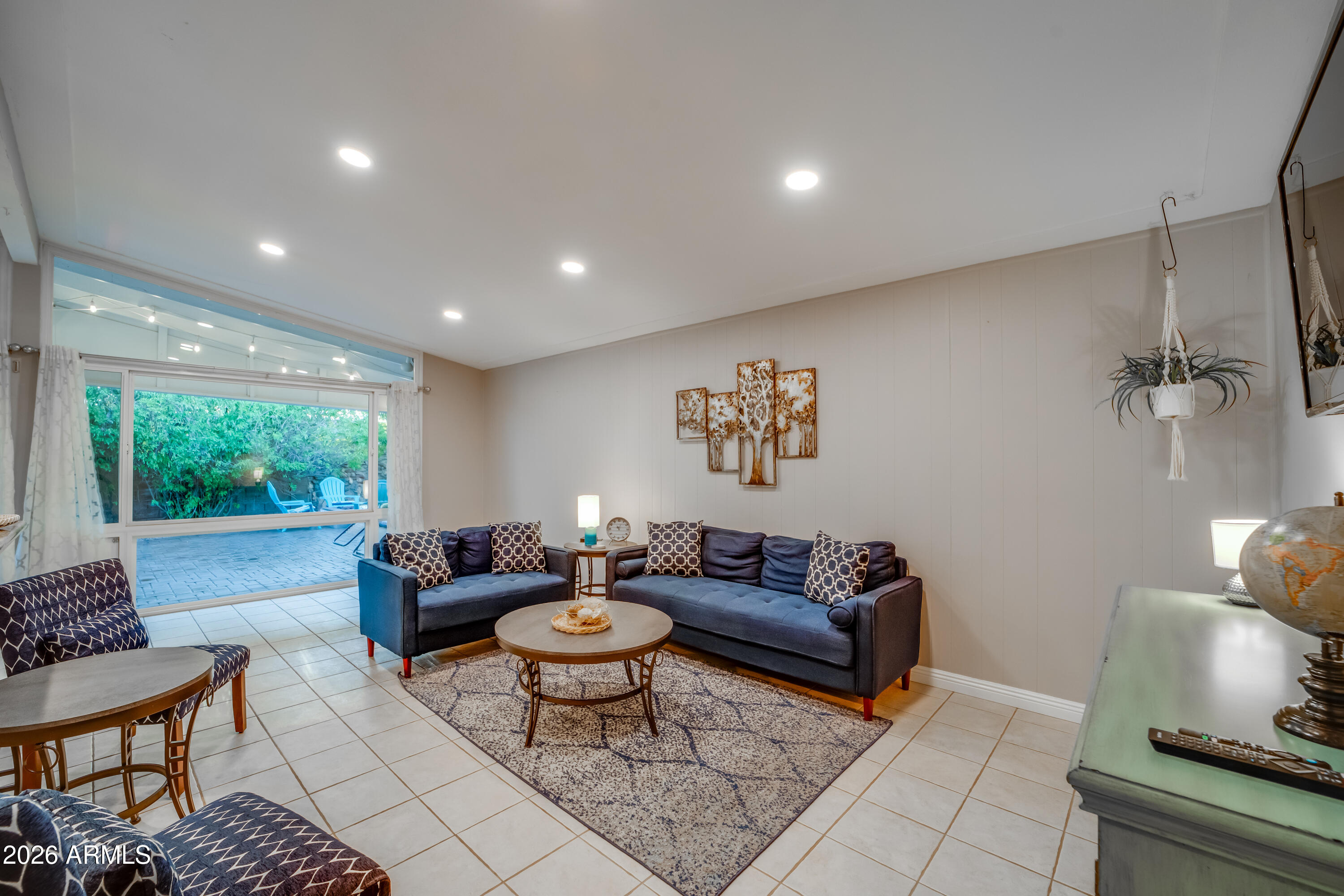 2624 N 68TH Place