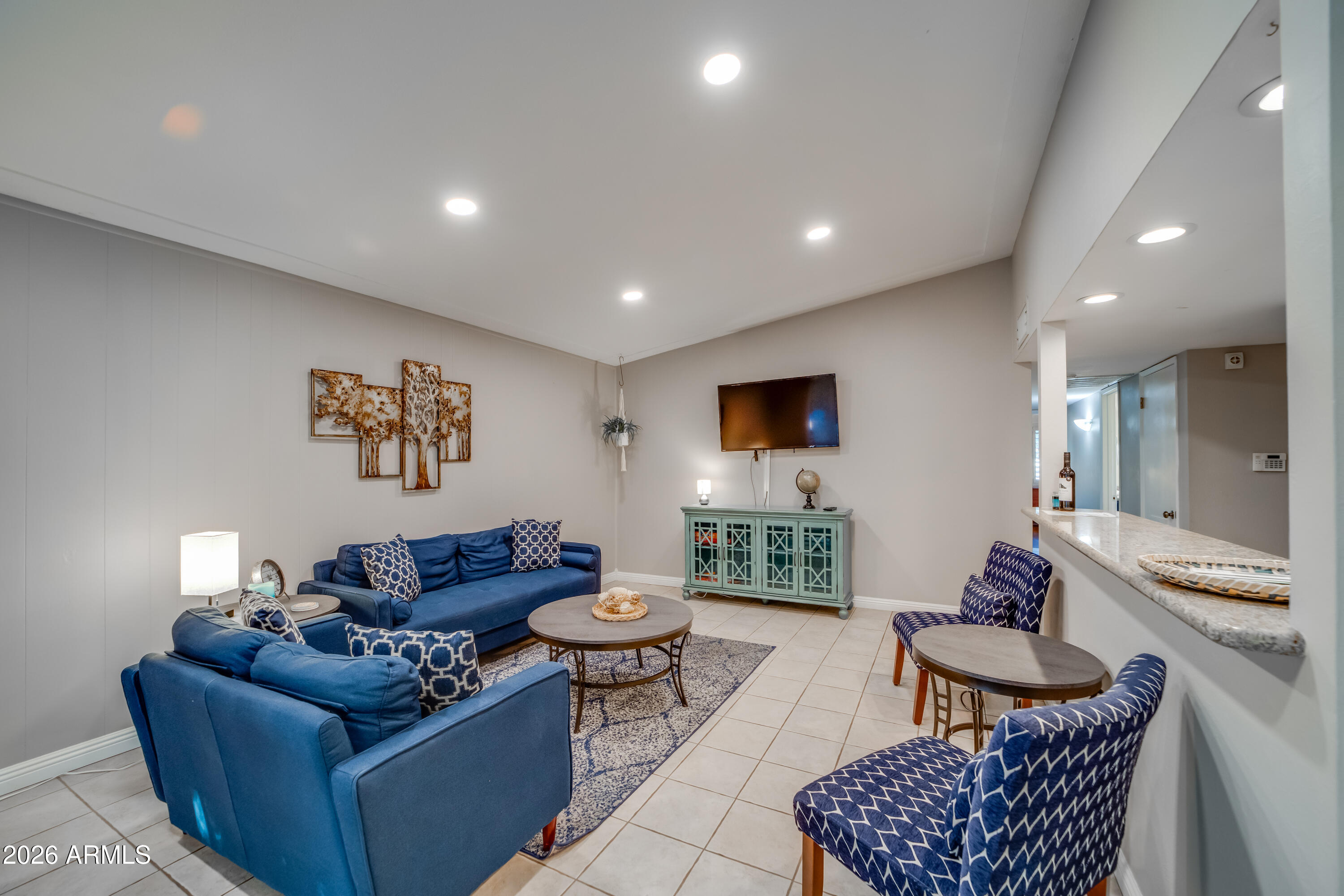 2624 N 68TH Place