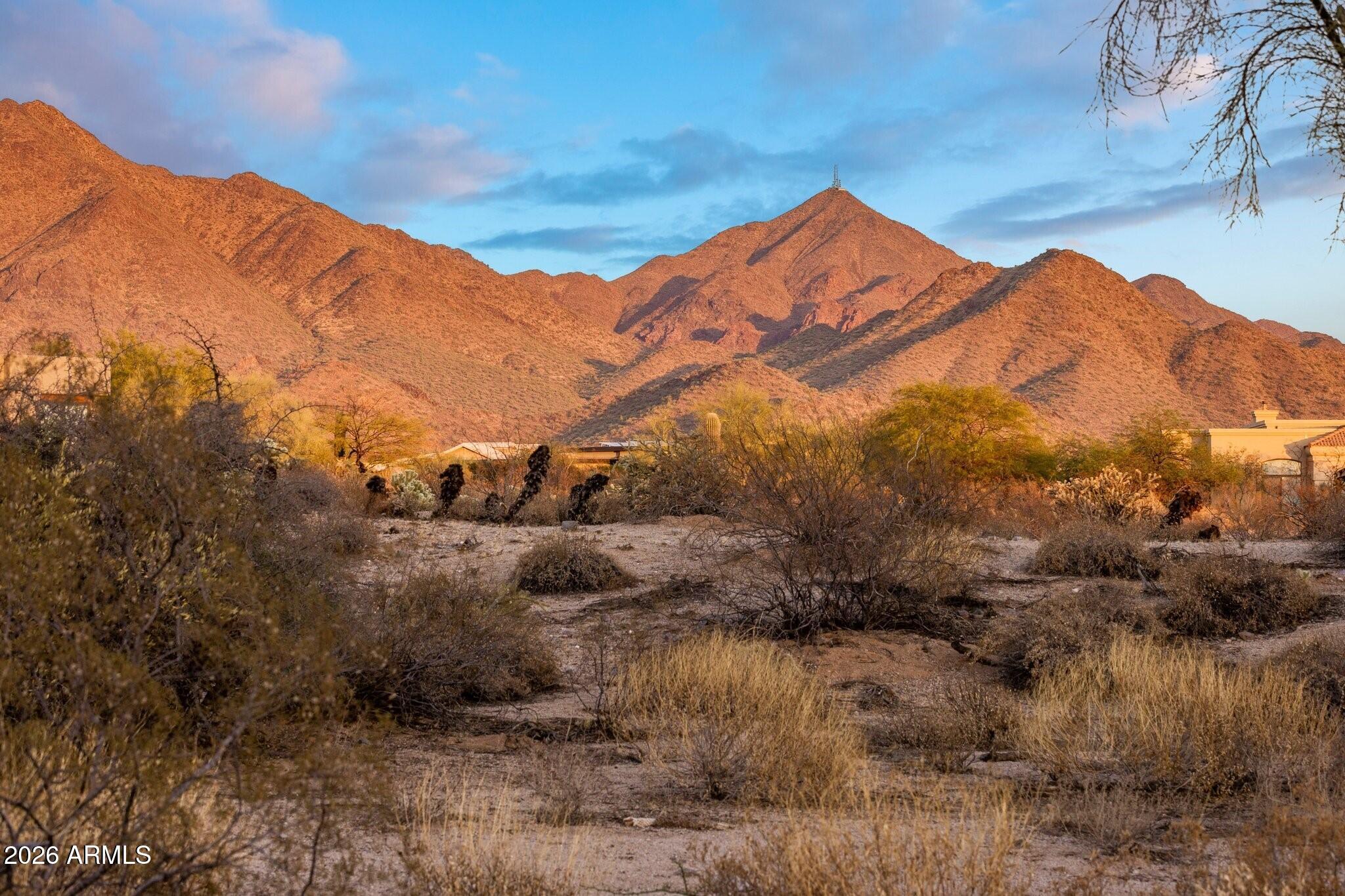 9402 E Diamond Rim Drive