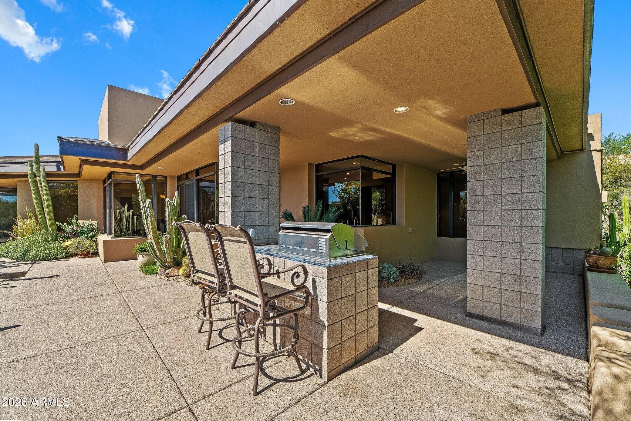 10675 E FERNWOOD Lane