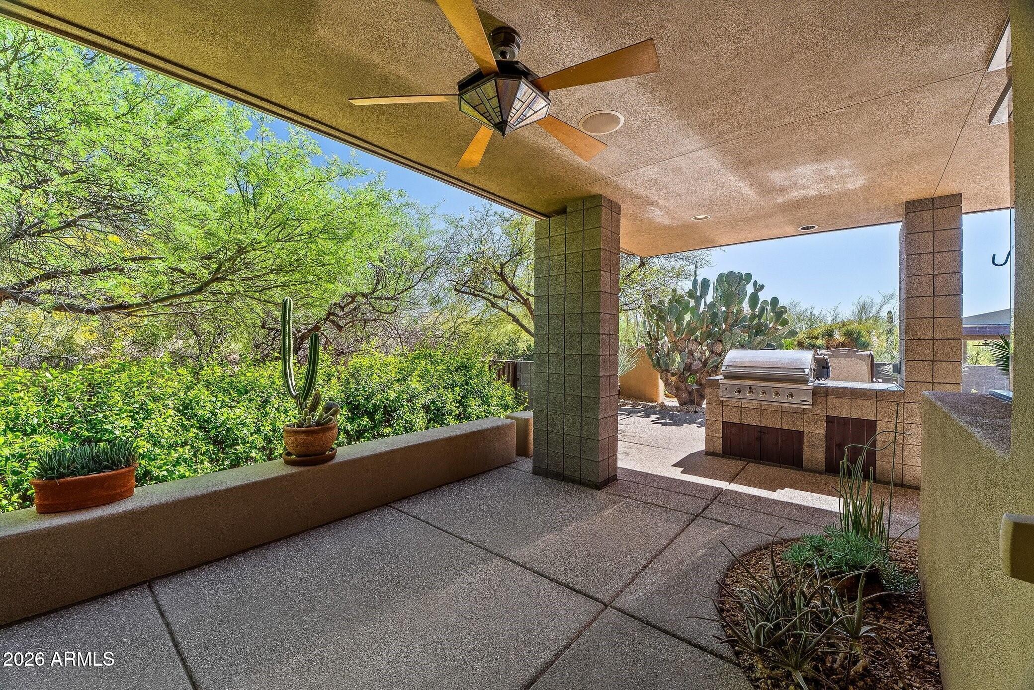 10675 E FERNWOOD Lane