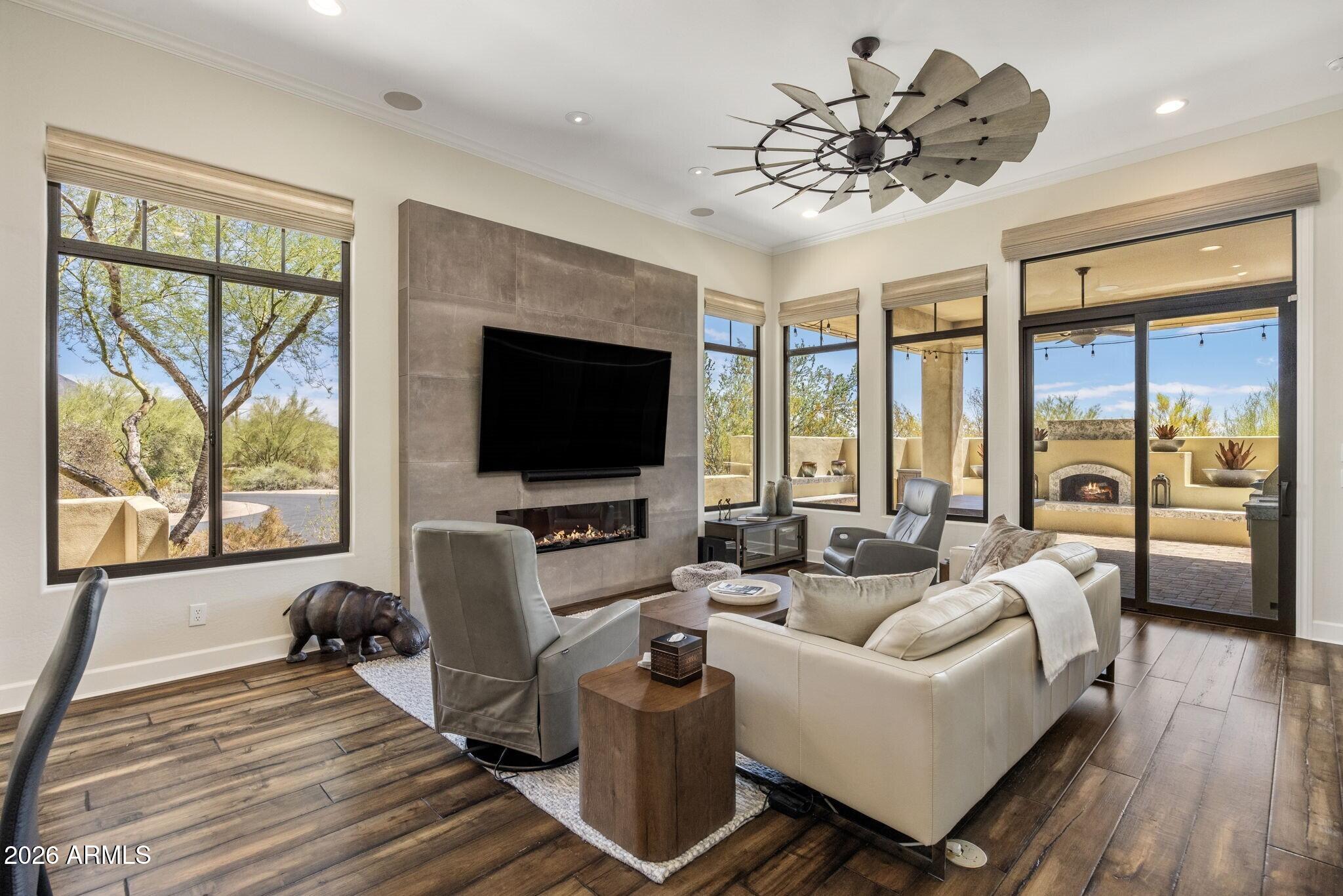 9270 E THOMPSON PEAK Parkway 349