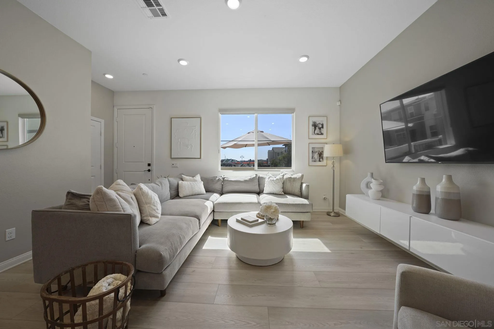 2101 Bluestone Circle