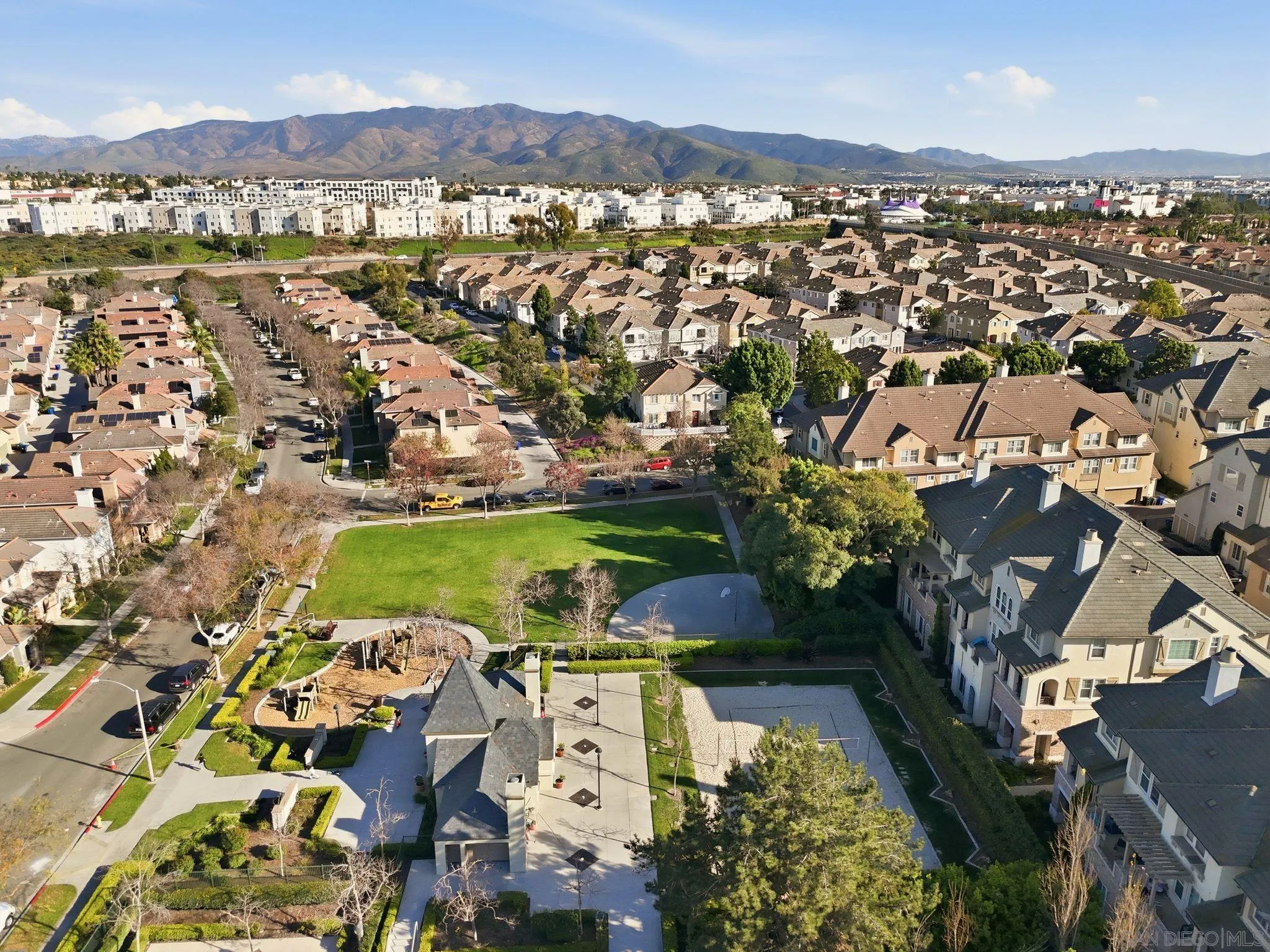 1453 Levant Ln Unit 1