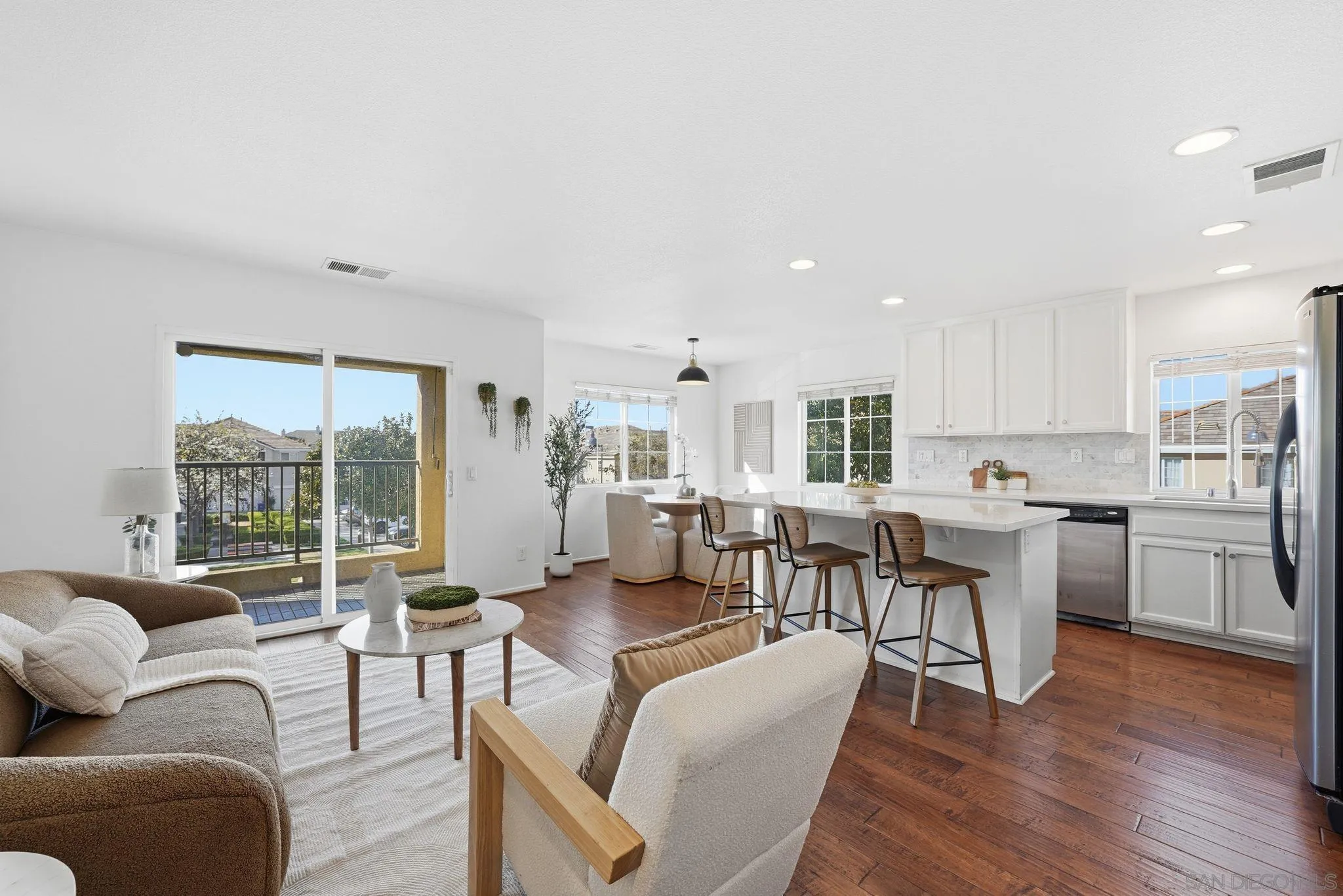 1453 Levant Ln Unit 1