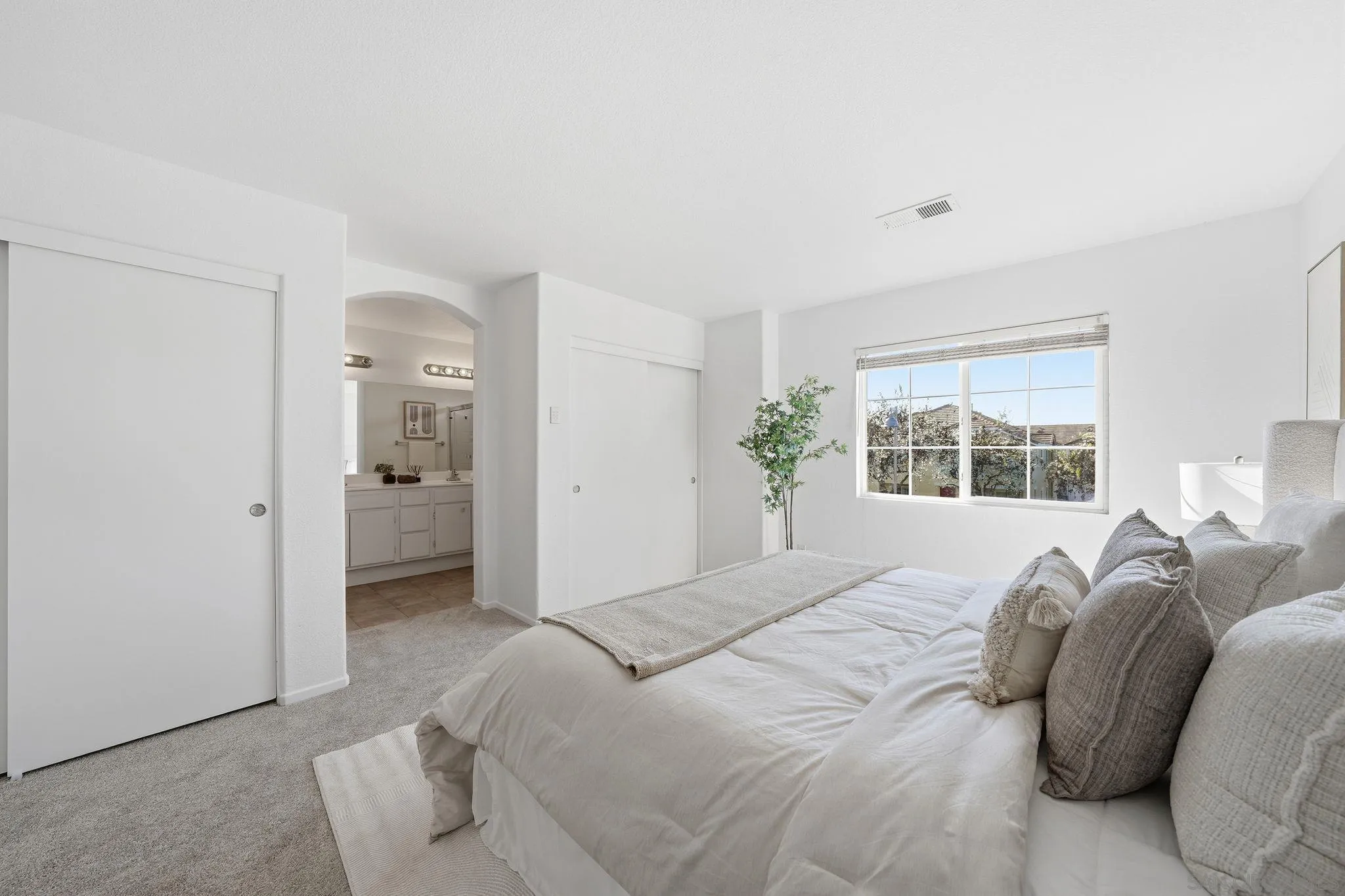 1453 Levant Ln Unit 1