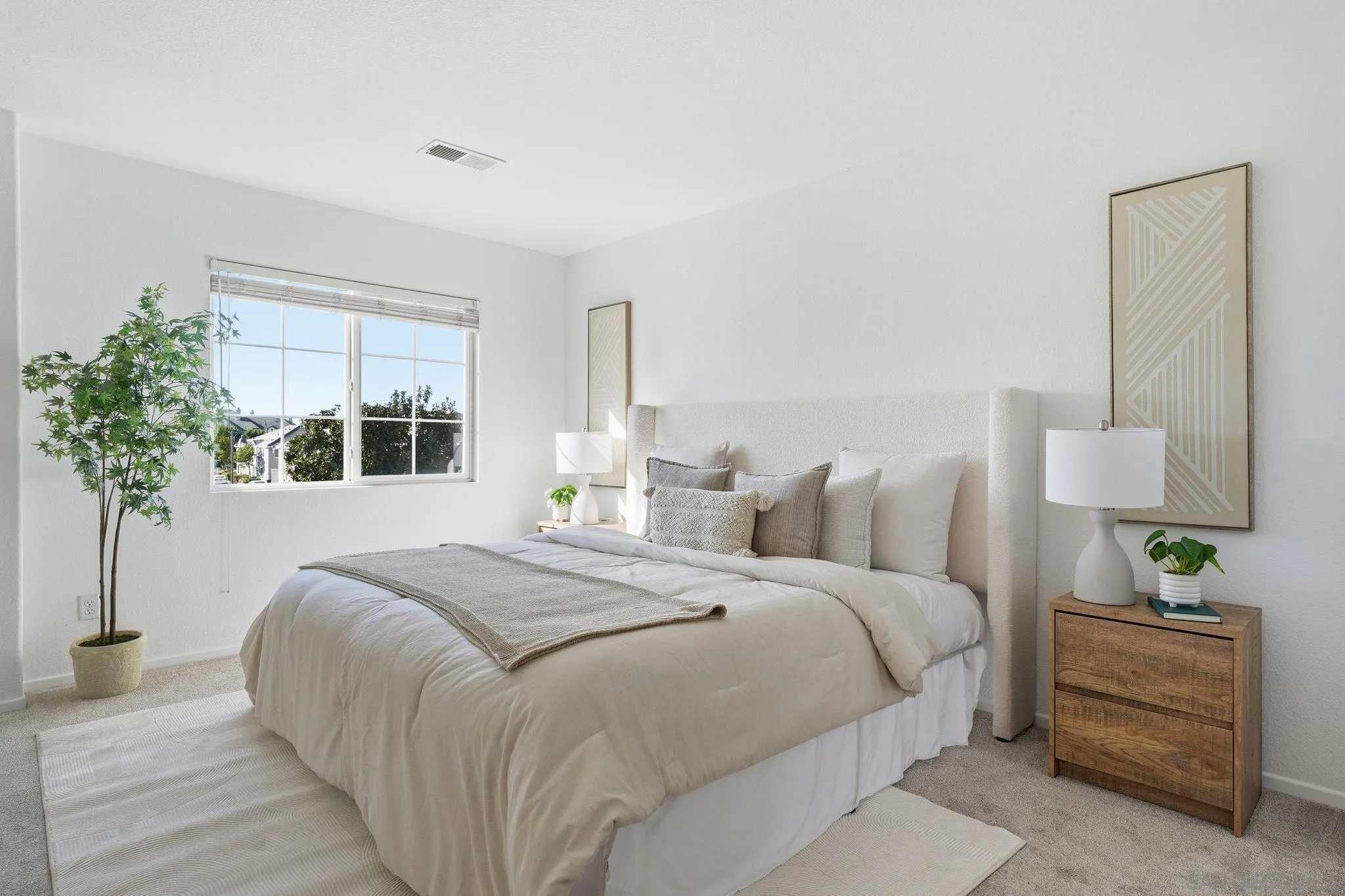 1453 Levant Ln Unit 1