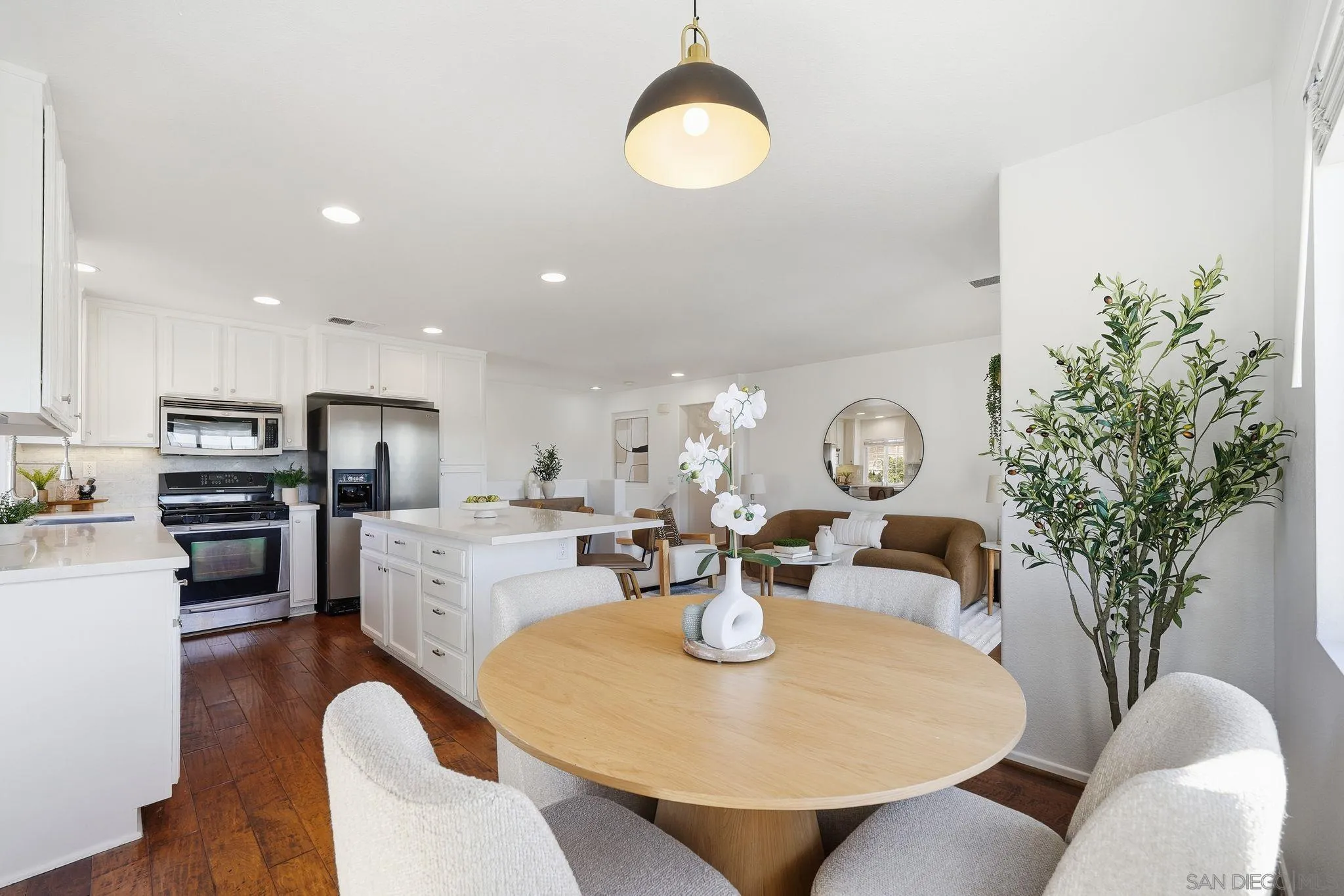 1453 Levant Ln Unit 1