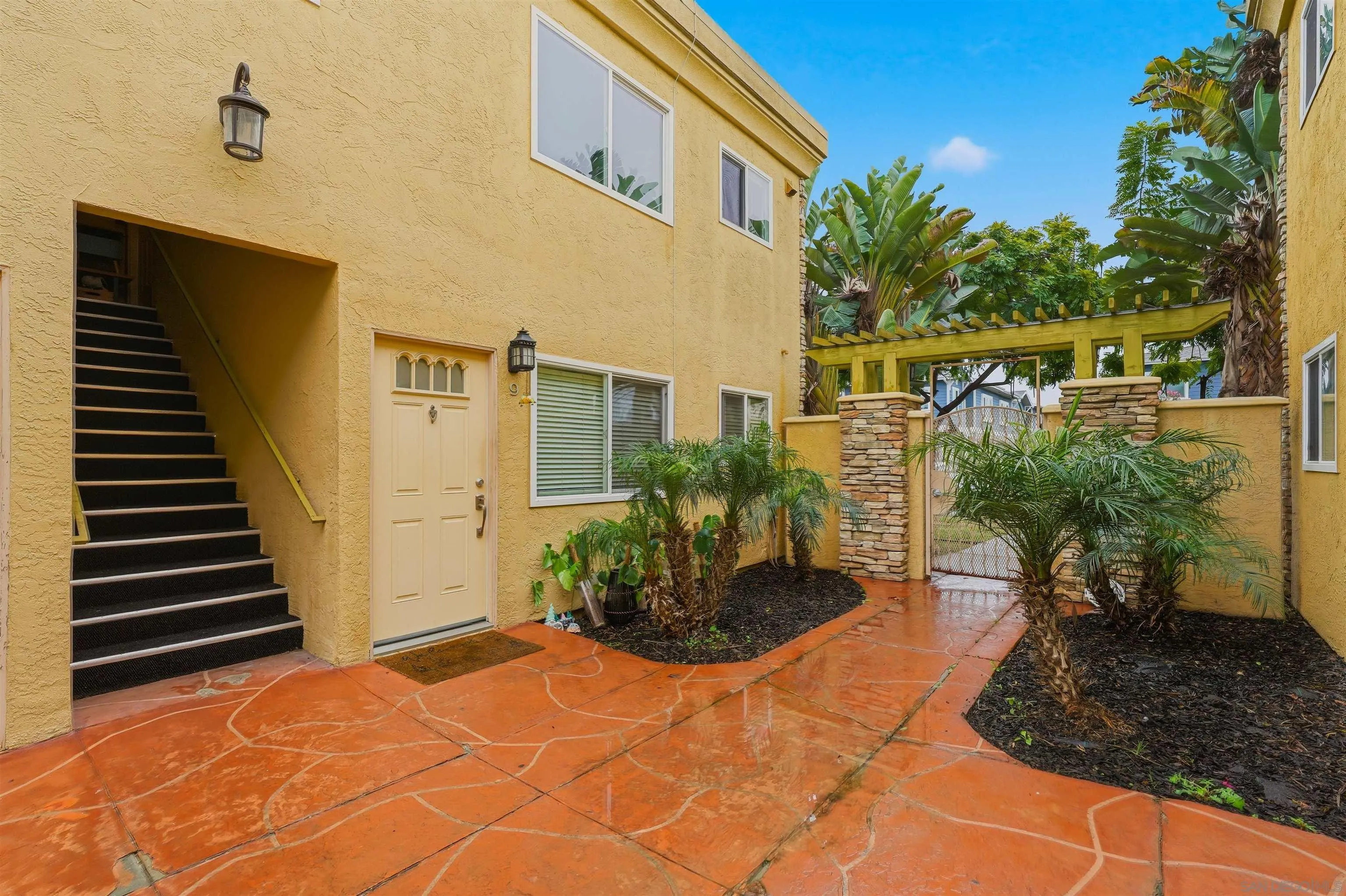 1340 Holly Ave Unit 18