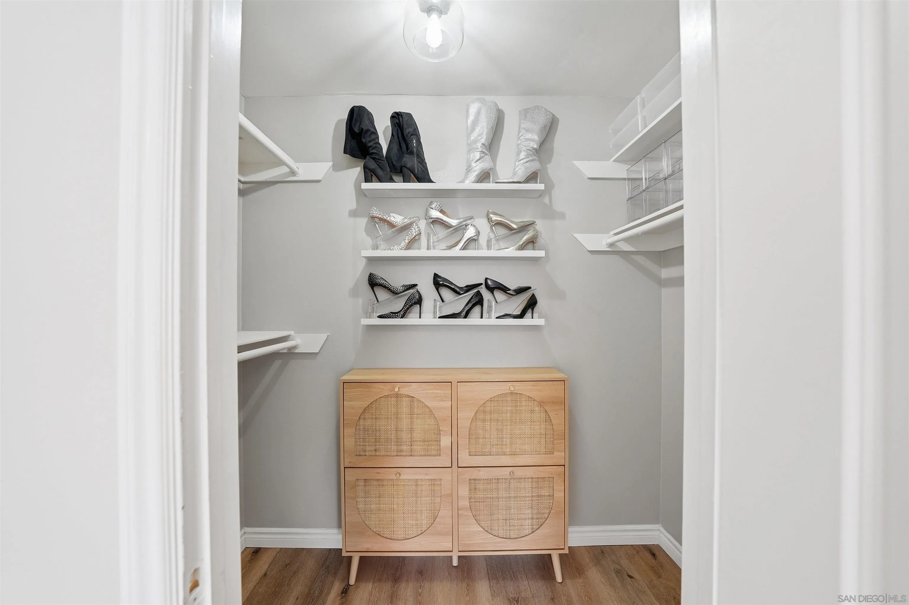 1340 Holly Ave Unit 18