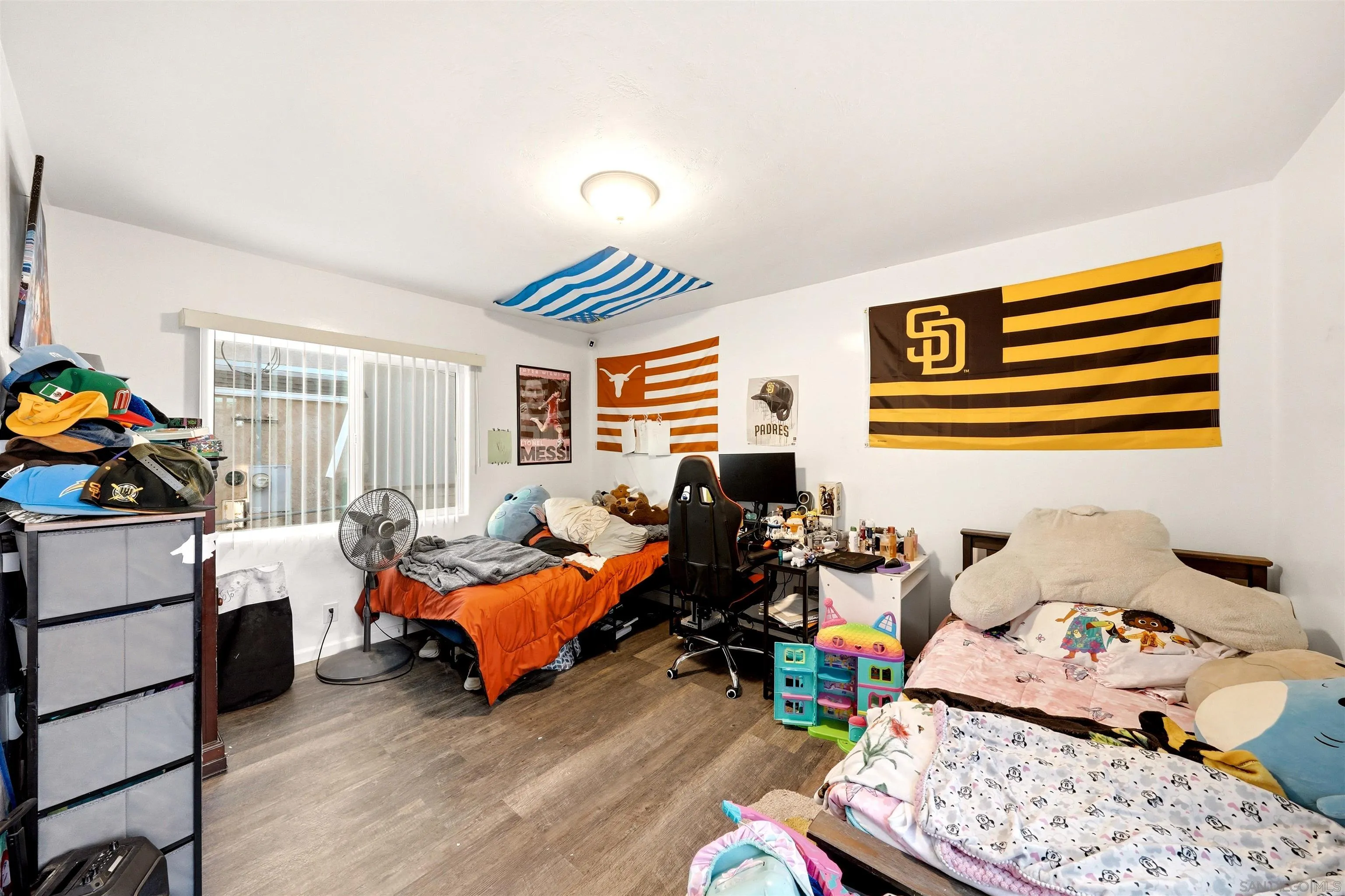 1345 I Ave