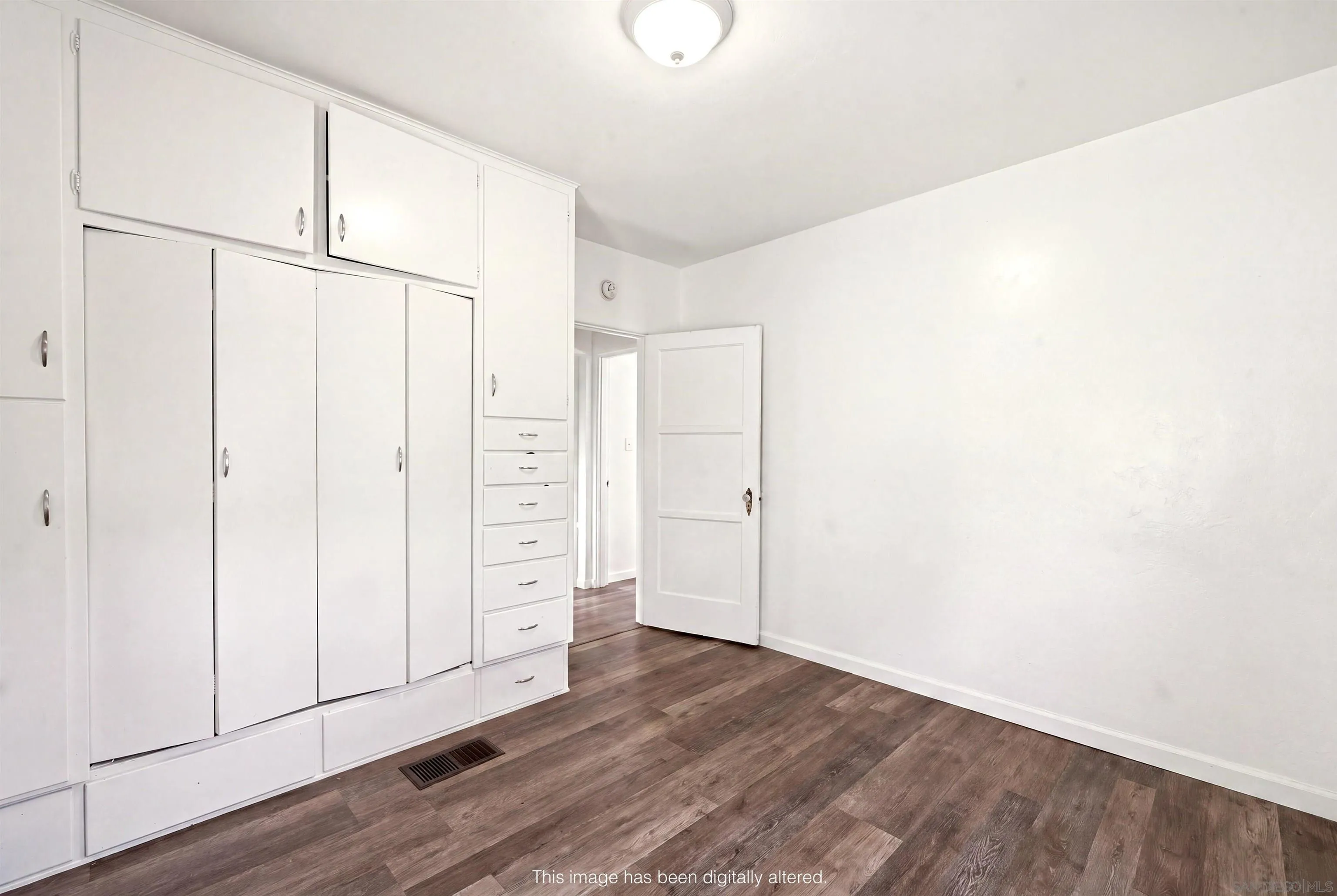 1345 I Ave