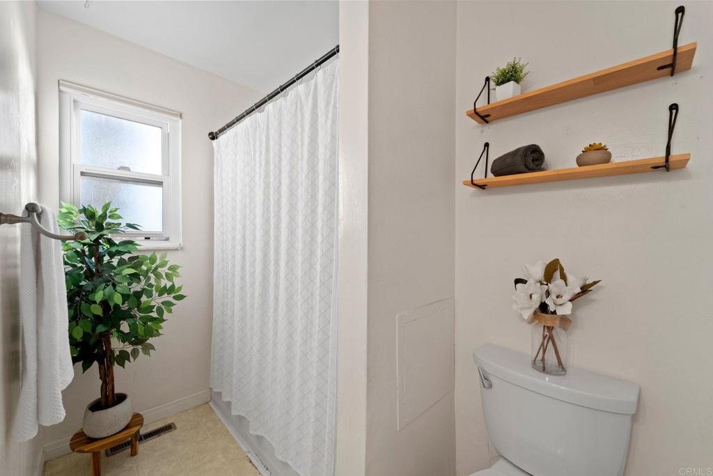 1520 Greenfield Drive